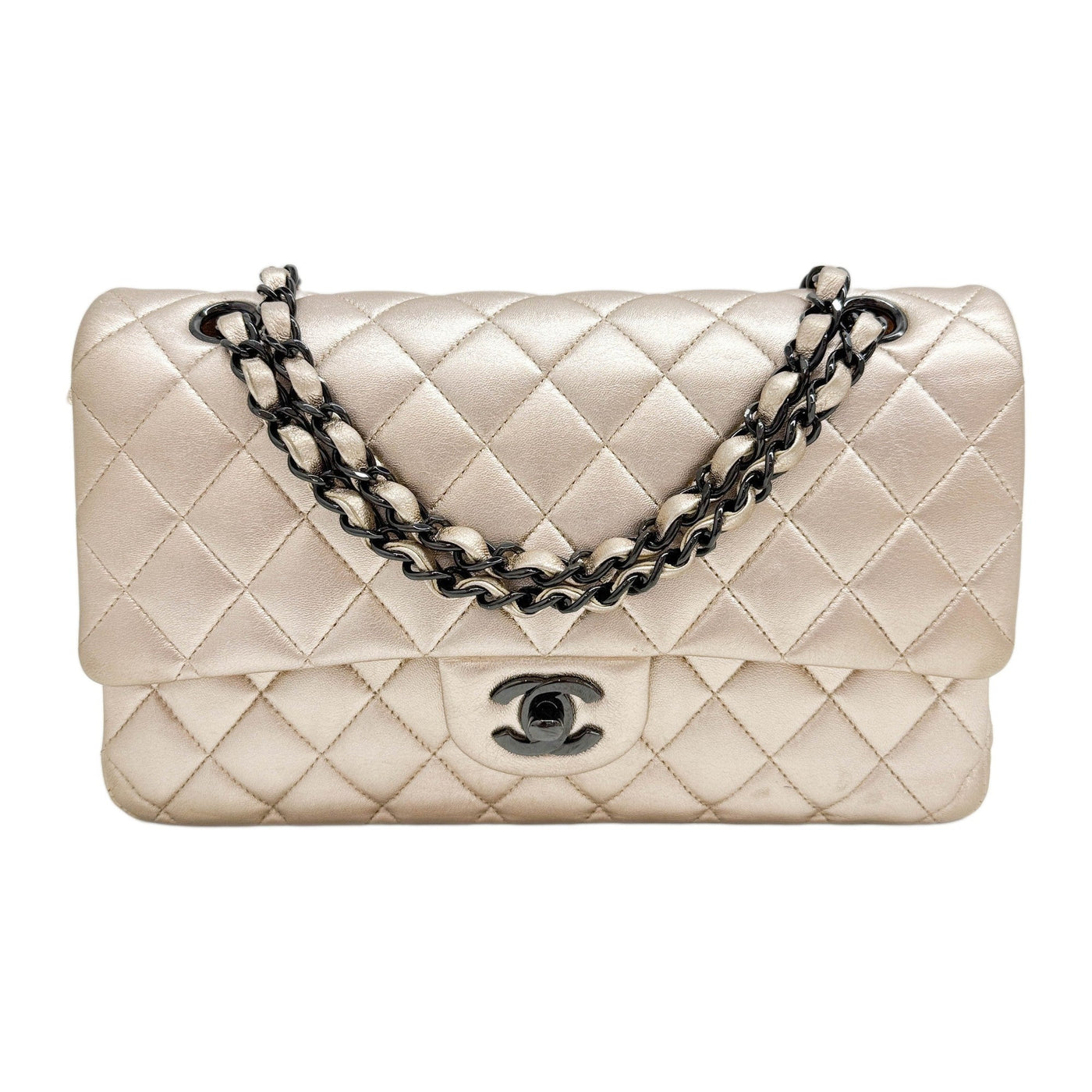 Medium Classic Double Flap 2021 Matelasse Gold Leather Shoulder Bag