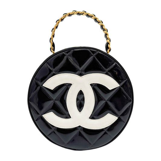 Round Vanity 1994-1996 CC Logo Matelasse Black Leather Hand Bag