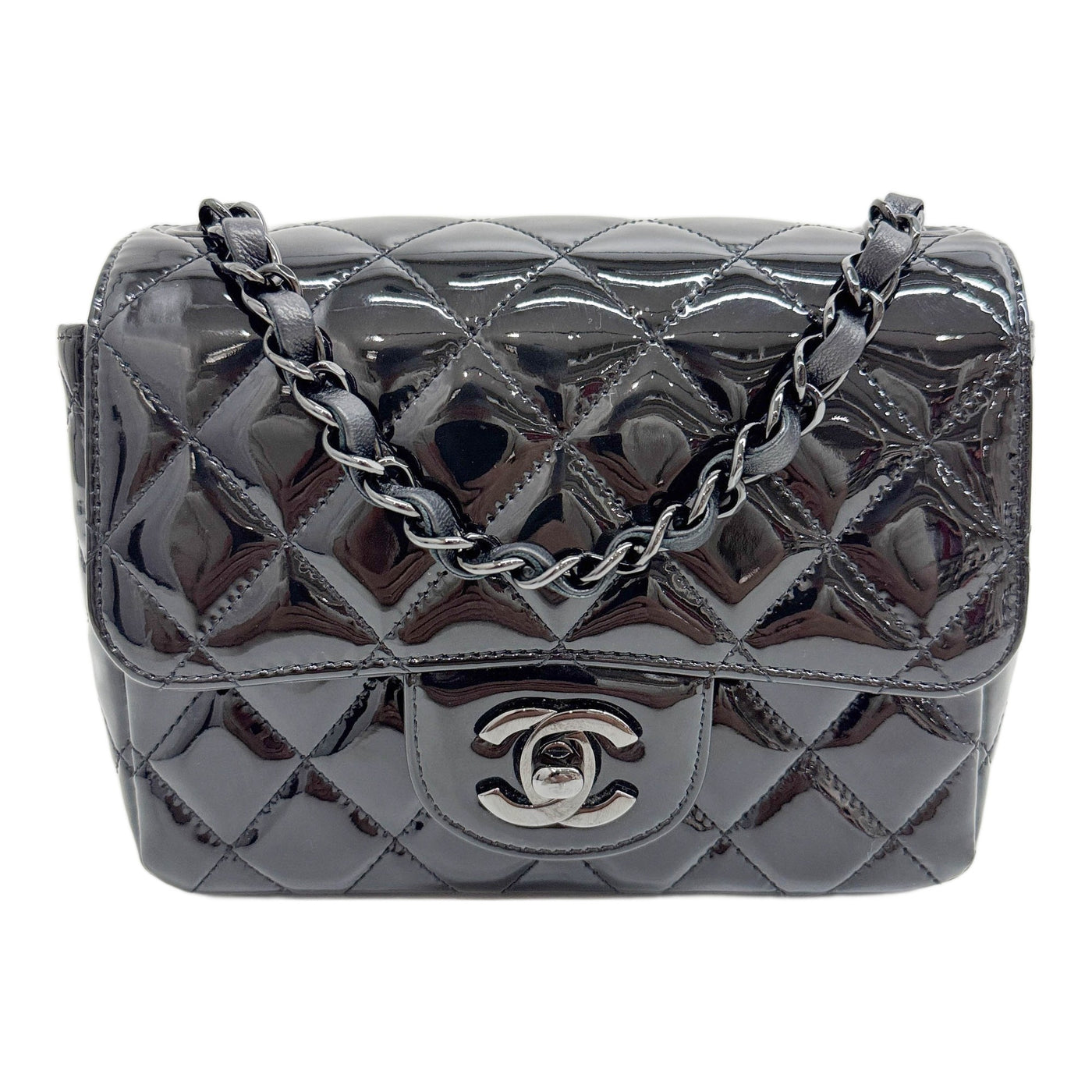 Square Mini Classic Flap 2021-2026 Matelasse Black Patent Leather Shoulder Bag