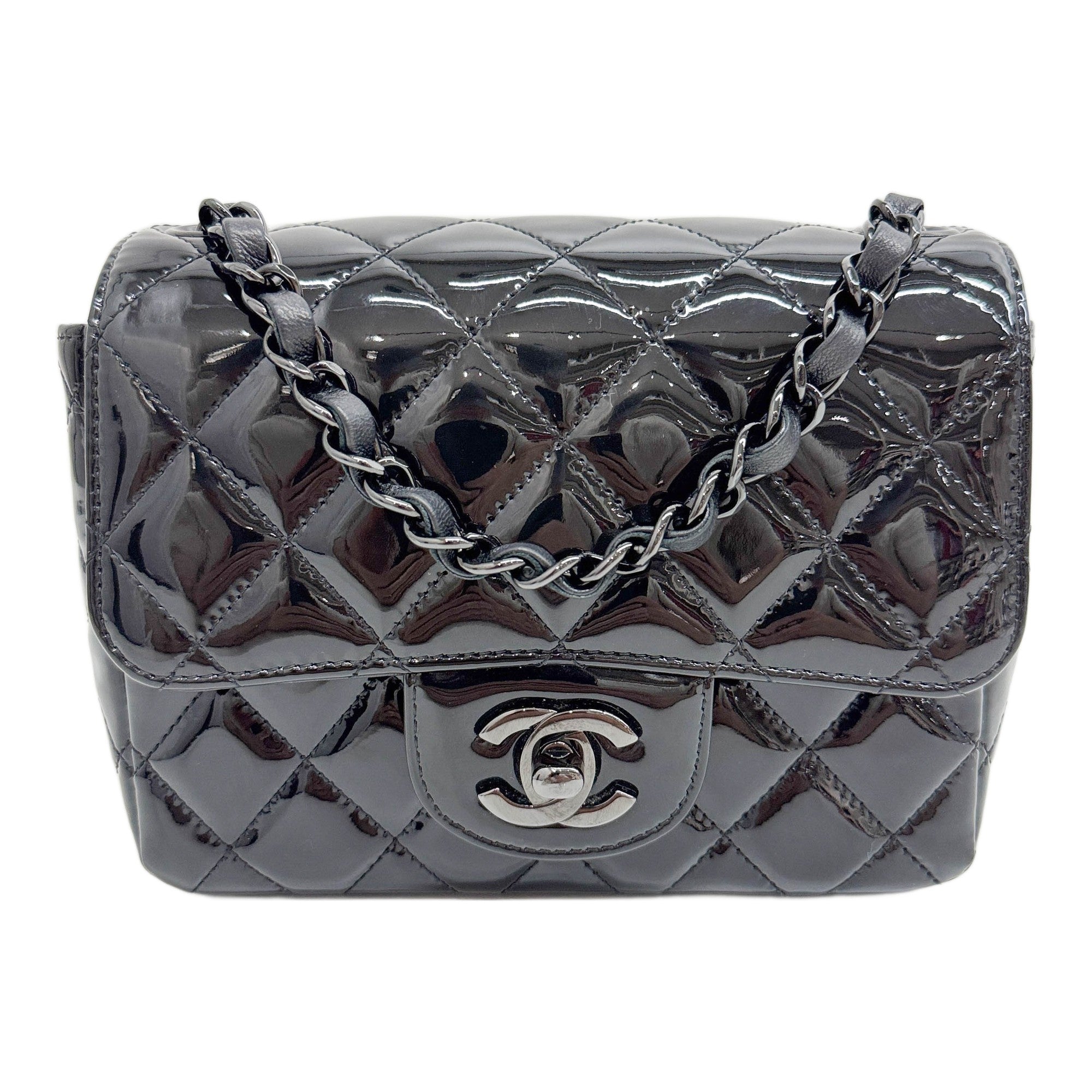 Square Mini Classic Flap 2021-2026 Matelasse Black Patent Leather Shoulder Bag
