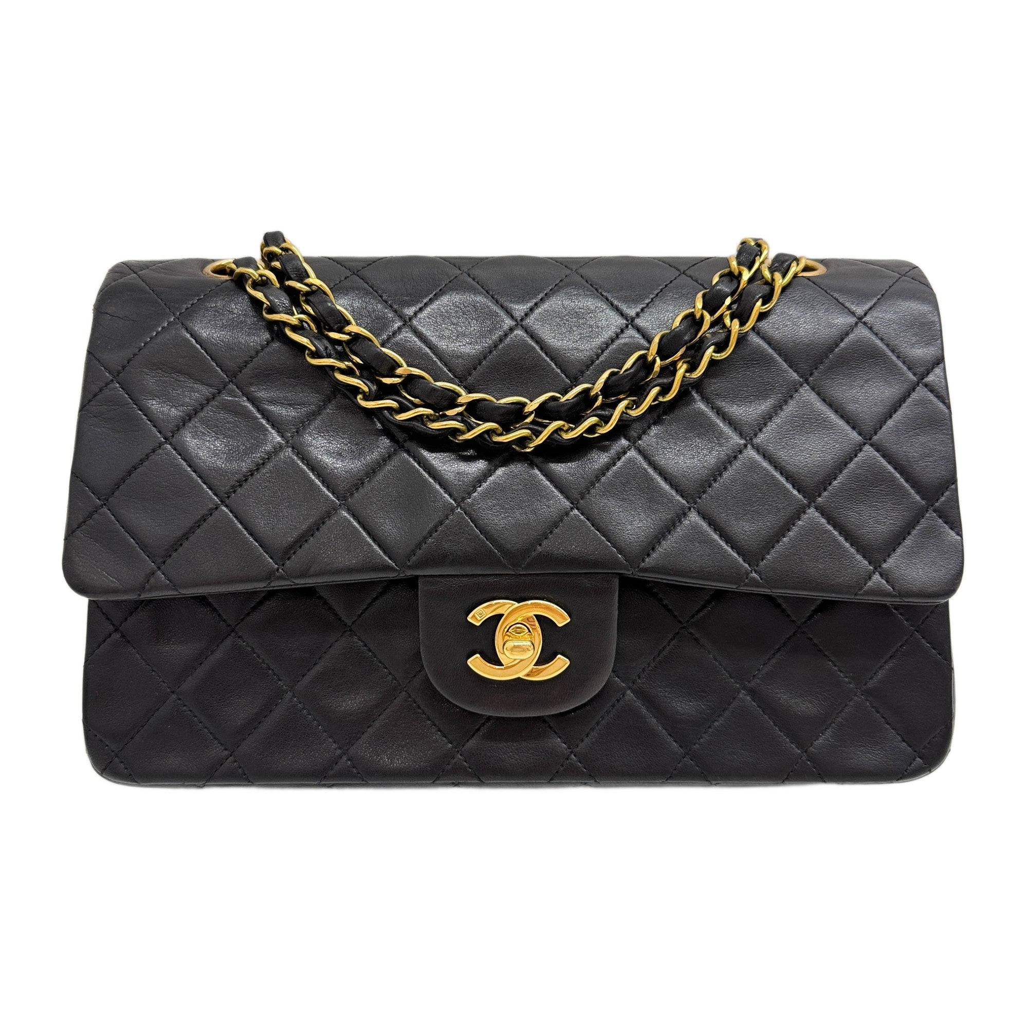 Classic Flap 1994-1996 Matelasse Black Leather Shoulder Bag