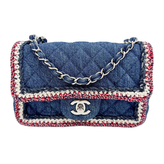 Mini Classic Flap 2018-2019 Matelasse Blue Denim Shoulder Bag