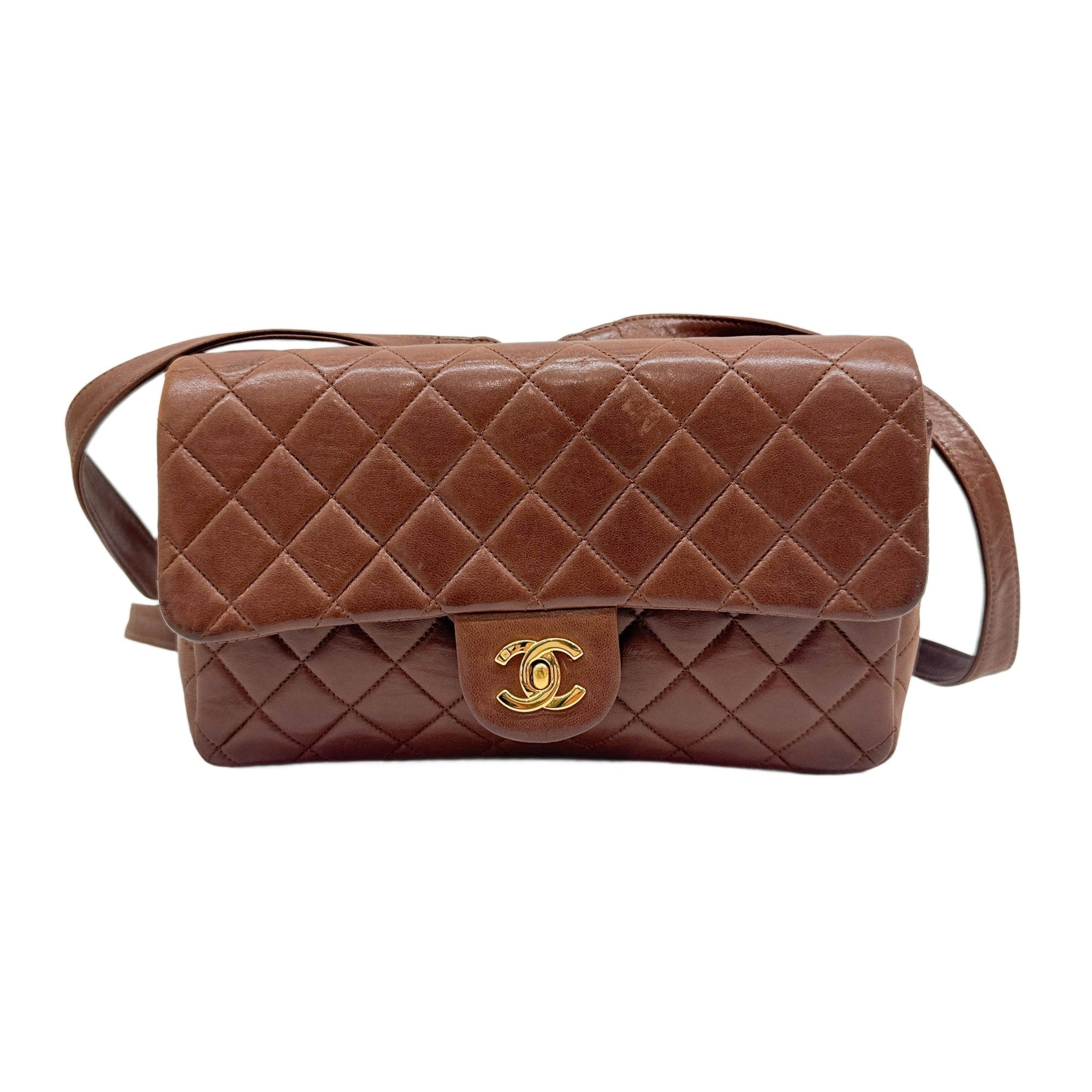 Medium Flap 1994-1996 Matelasse Brown Leather Backpack