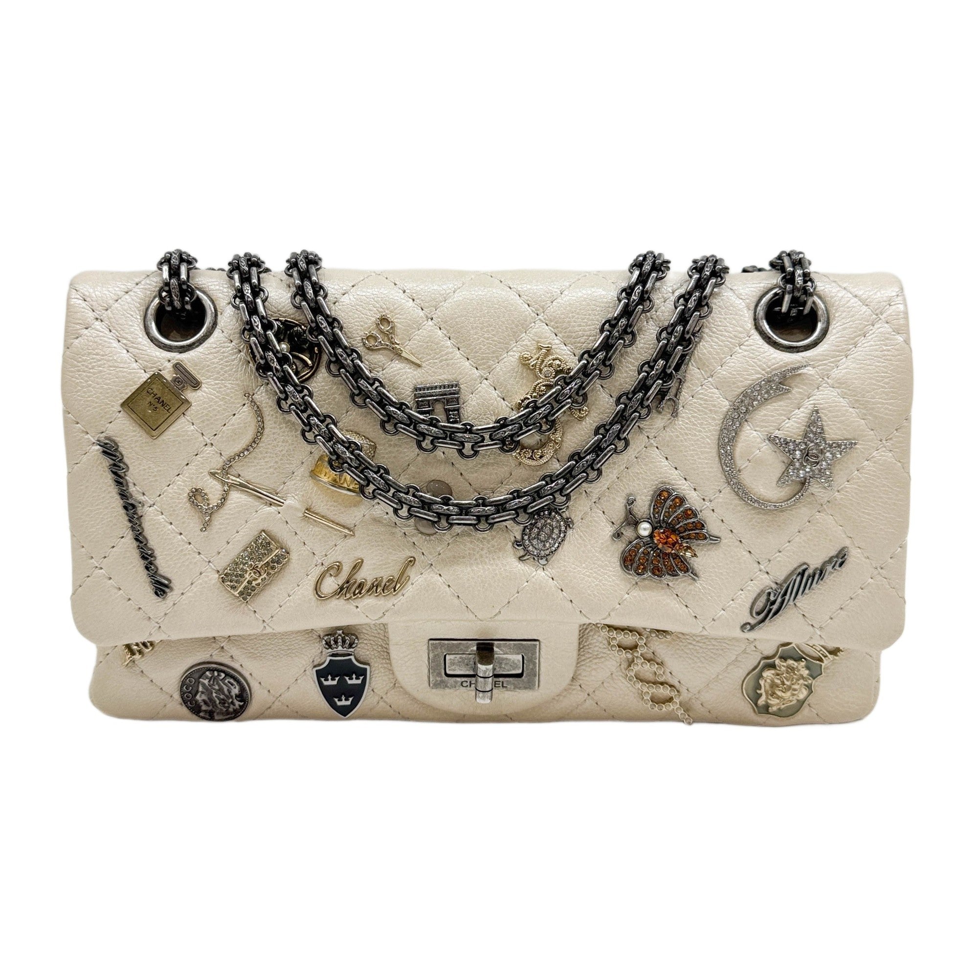 Limited Edition Lucky Charms Reissue 2.55 Double Flap 2014-2015 Matelasse Ivory Beige Leather Shoulder Bag