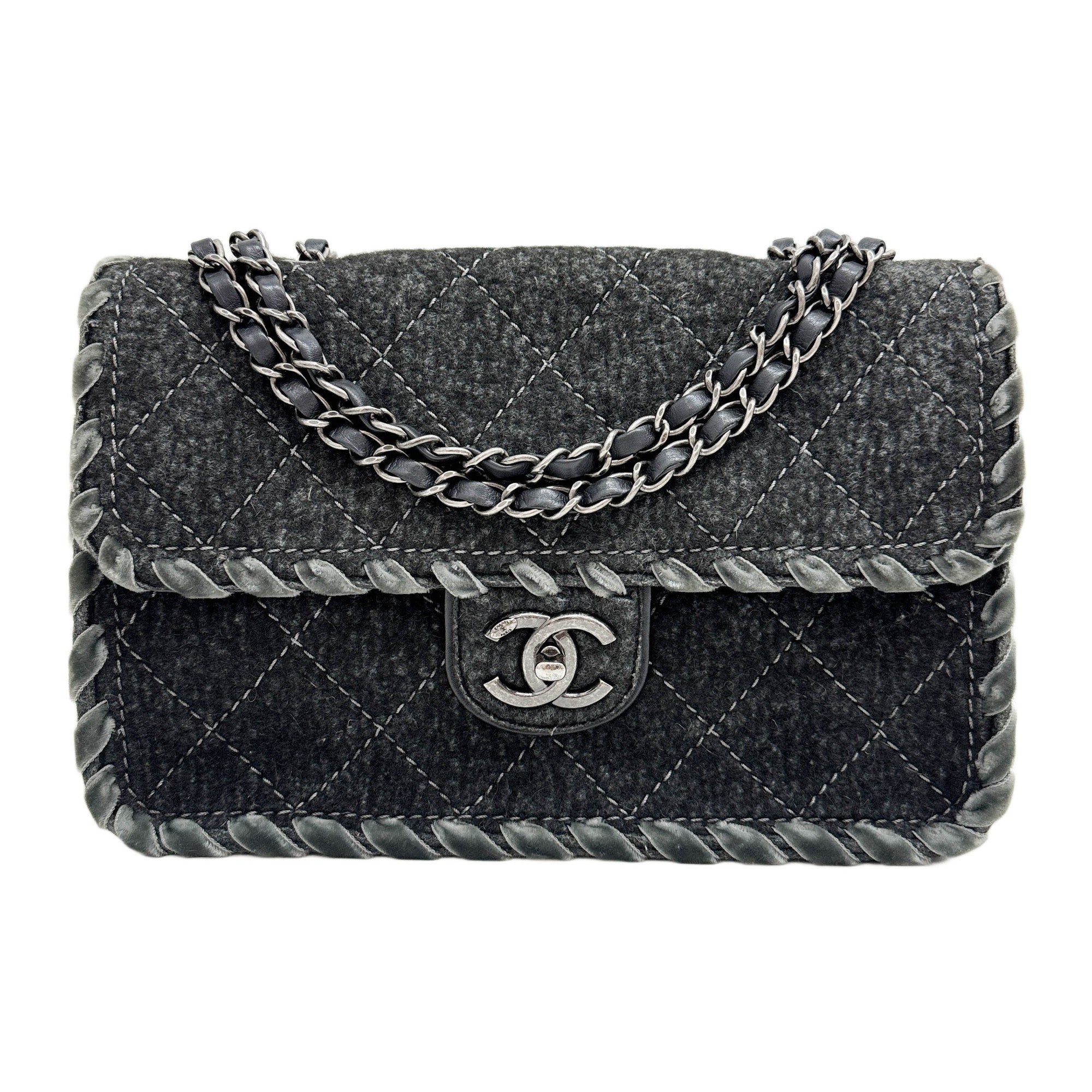 Fancy Felt Seasonal Flap 2013-2014 Whipstitch Matelasse Grey Wool Shoulder Bag