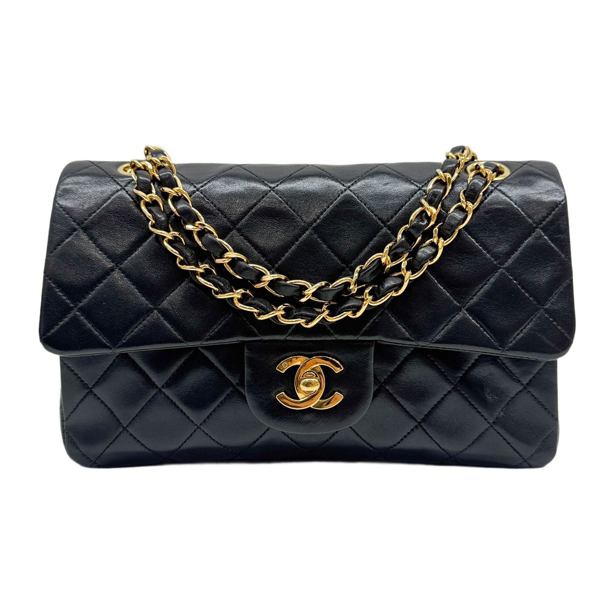 Small Classic Double Flap 1997-1999 Matelasse Black Leather Shoulder Bag