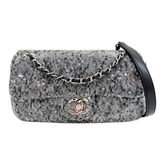 Small Classic Flap 2018 Grey Sequin Shoulder Bag