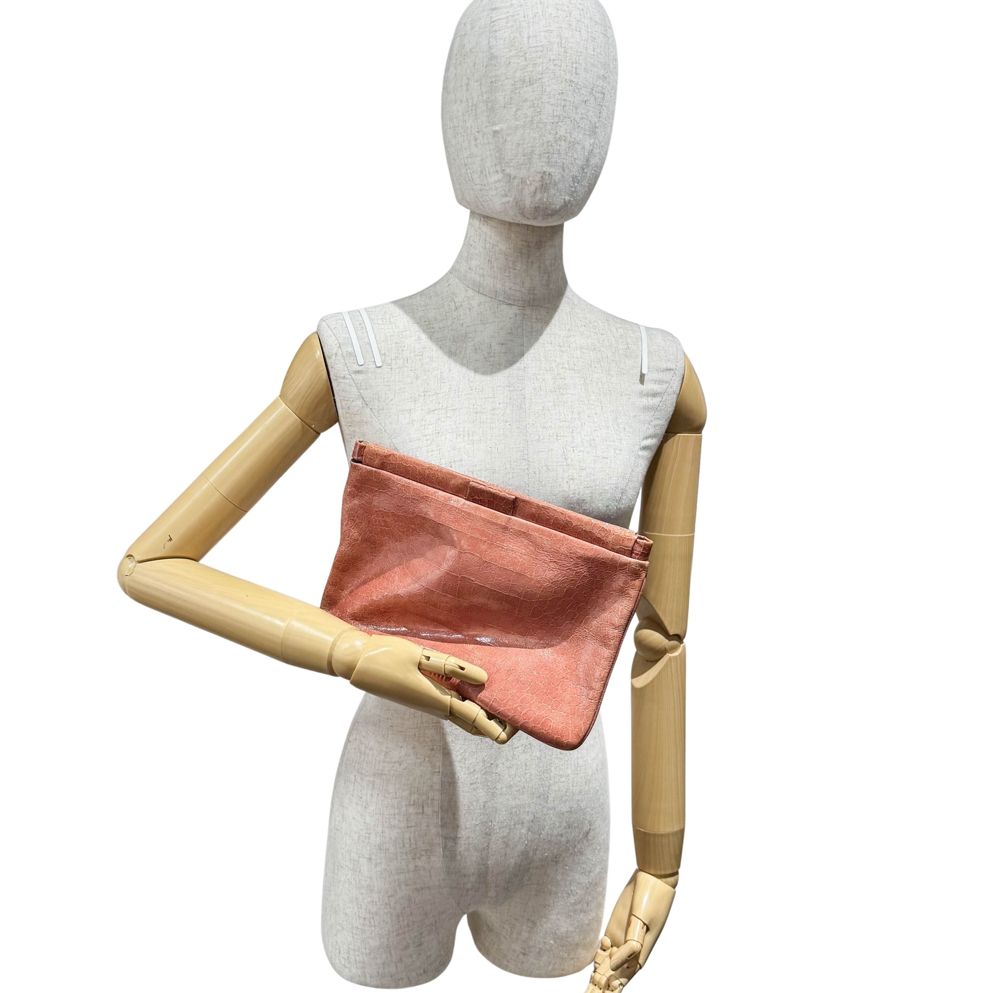 Vintage Pink Croc Embossed Leather Hand Bag