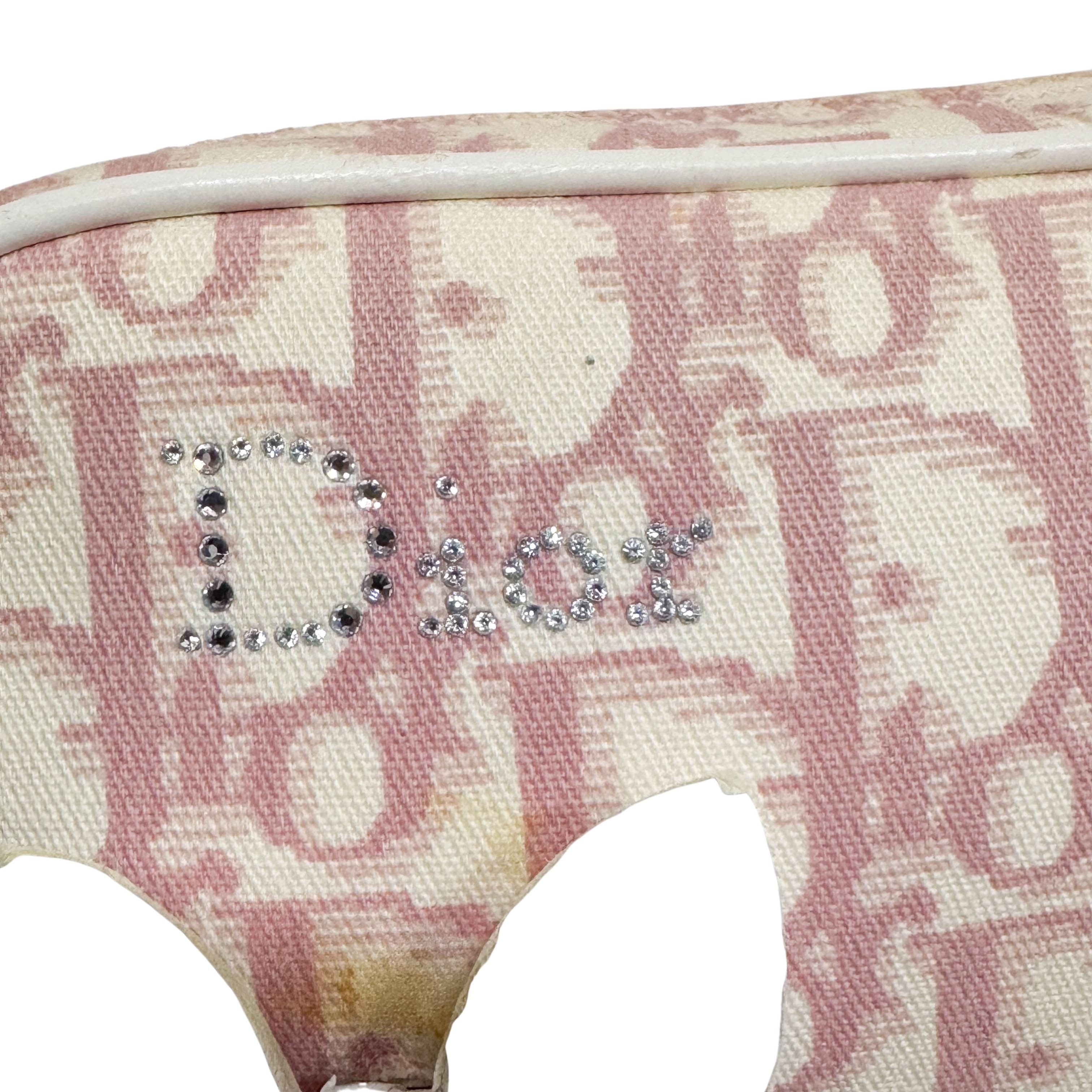 Girly Pinky Monogram Shoulder Bag