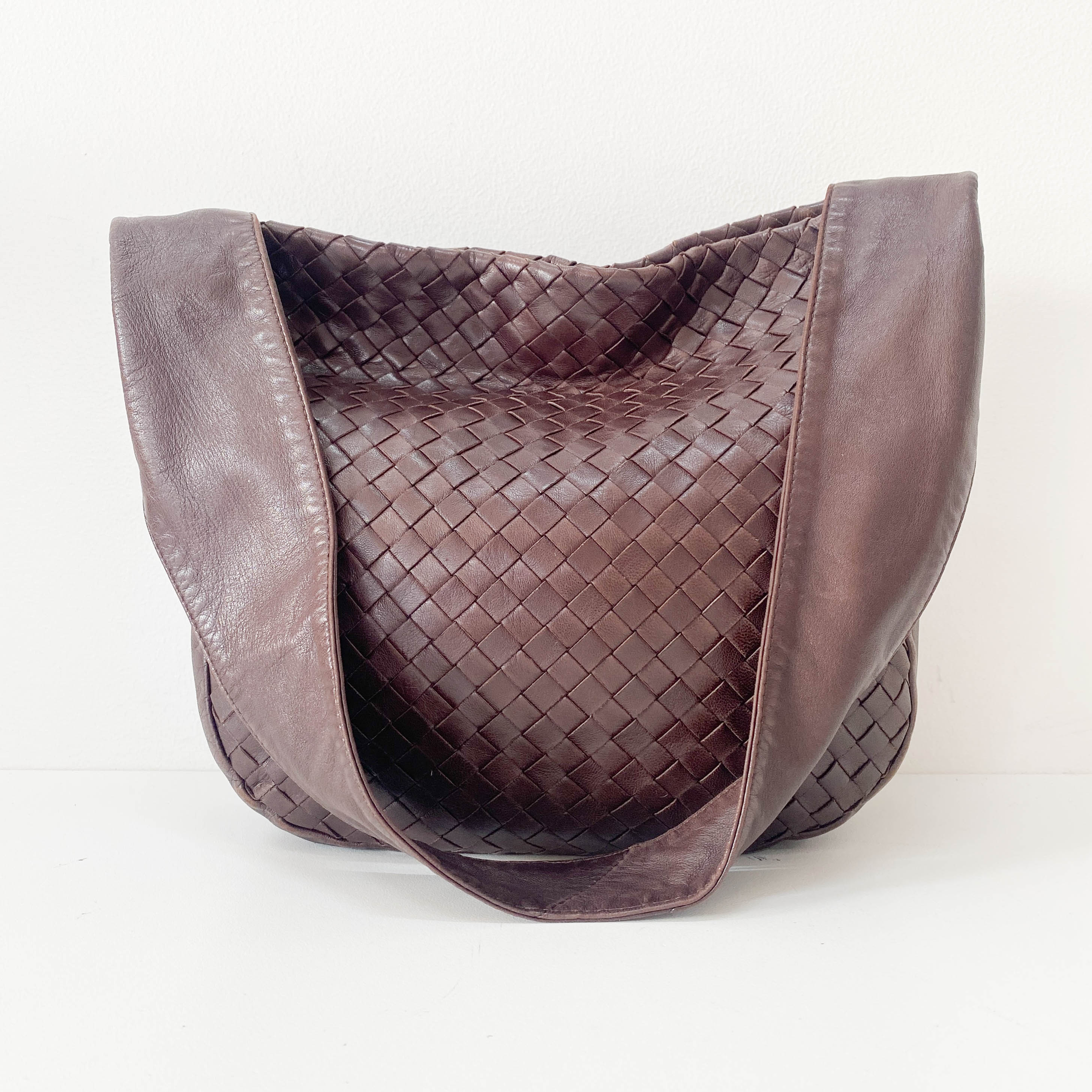 Intrecciato Brown Leather Shoulder Bag