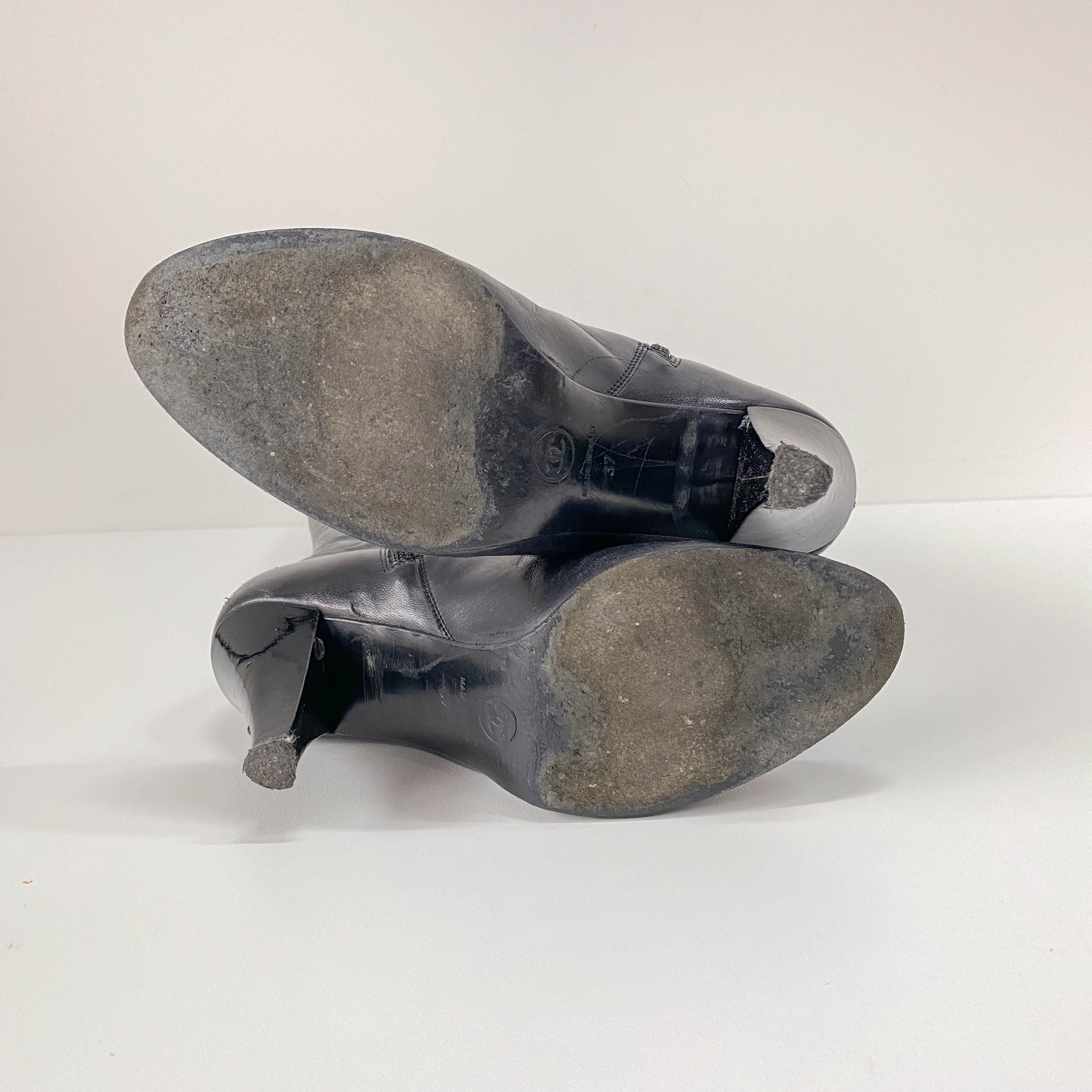 Size 37 Black Leather Boots