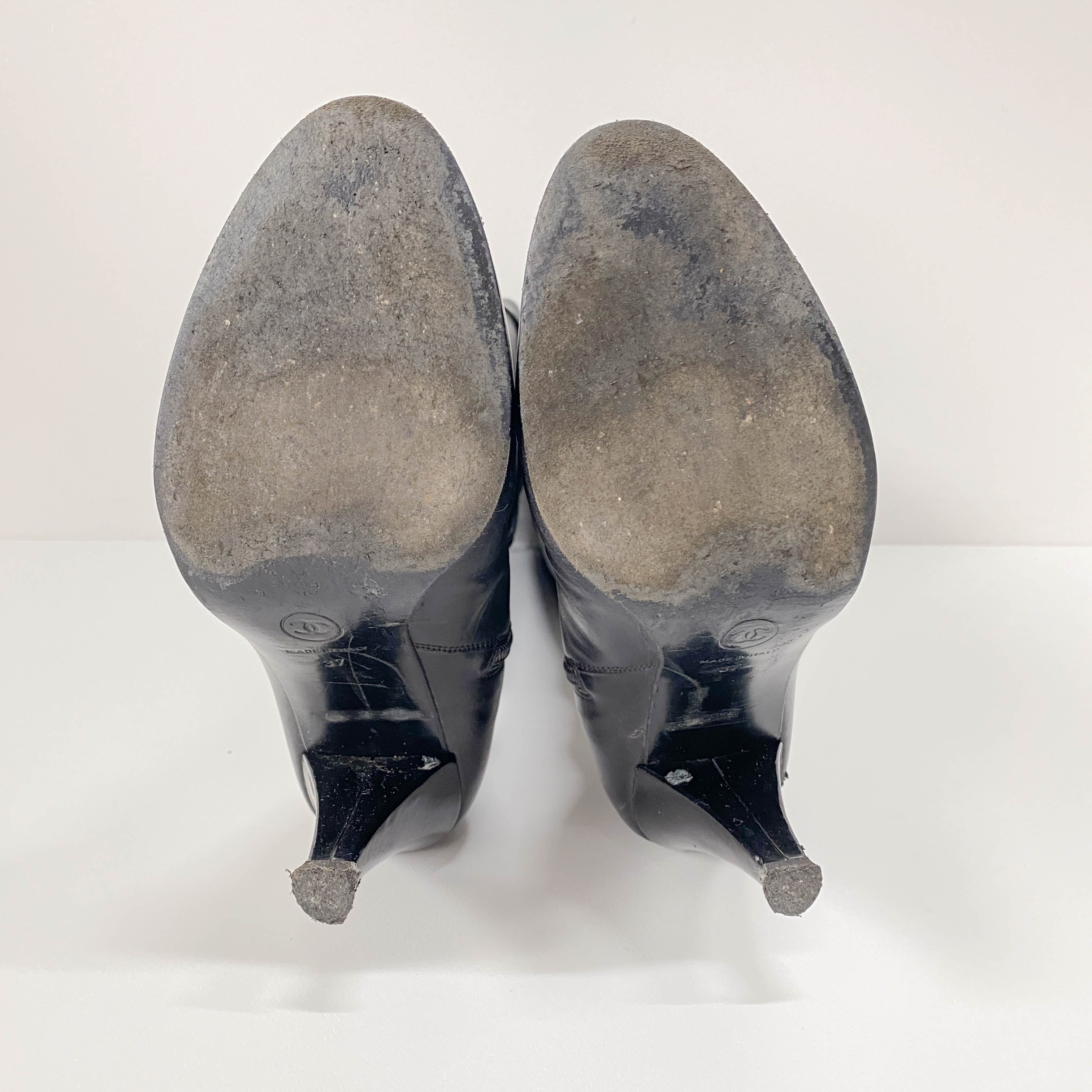 Size 37 Black Leather Boots