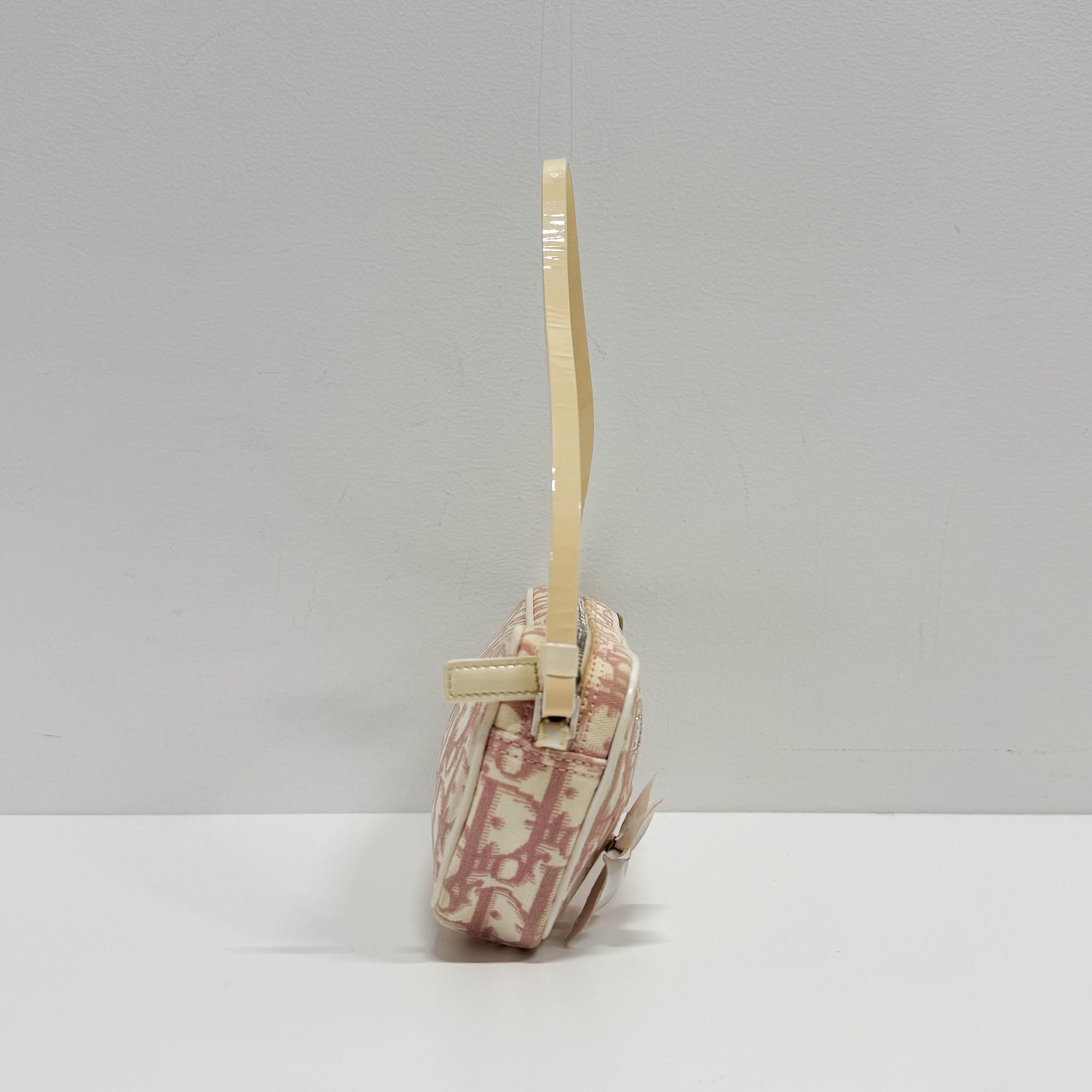 Girly Pinky Monogram Shoulder Bag