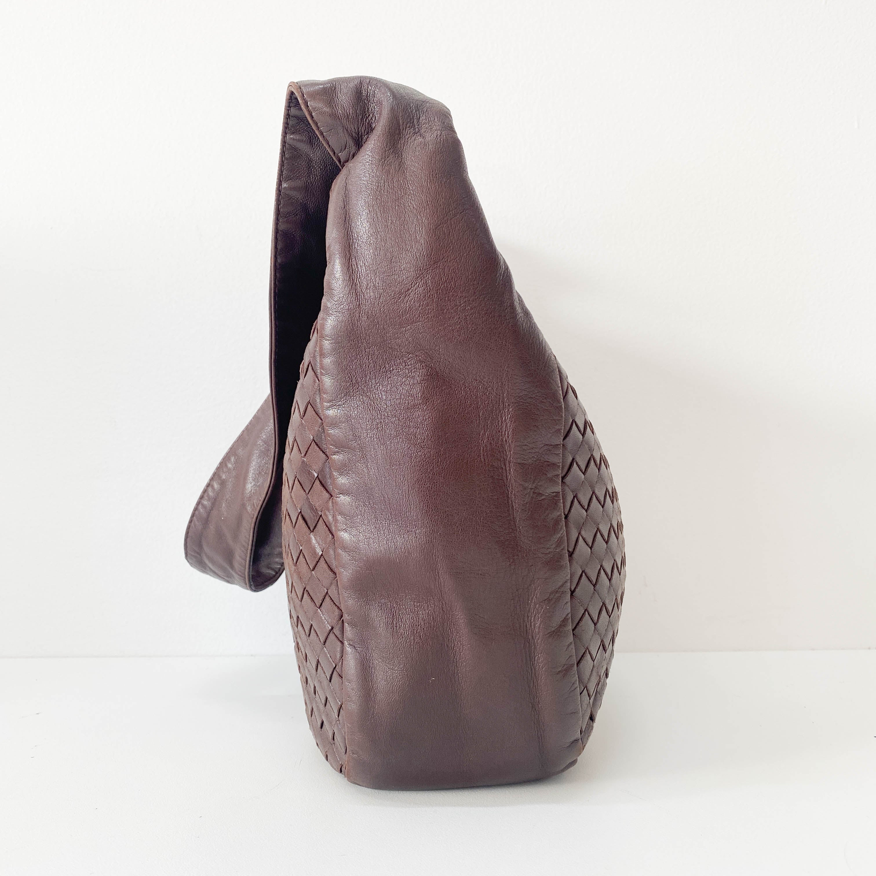 Intrecciato Brown Leather Shoulder Bag