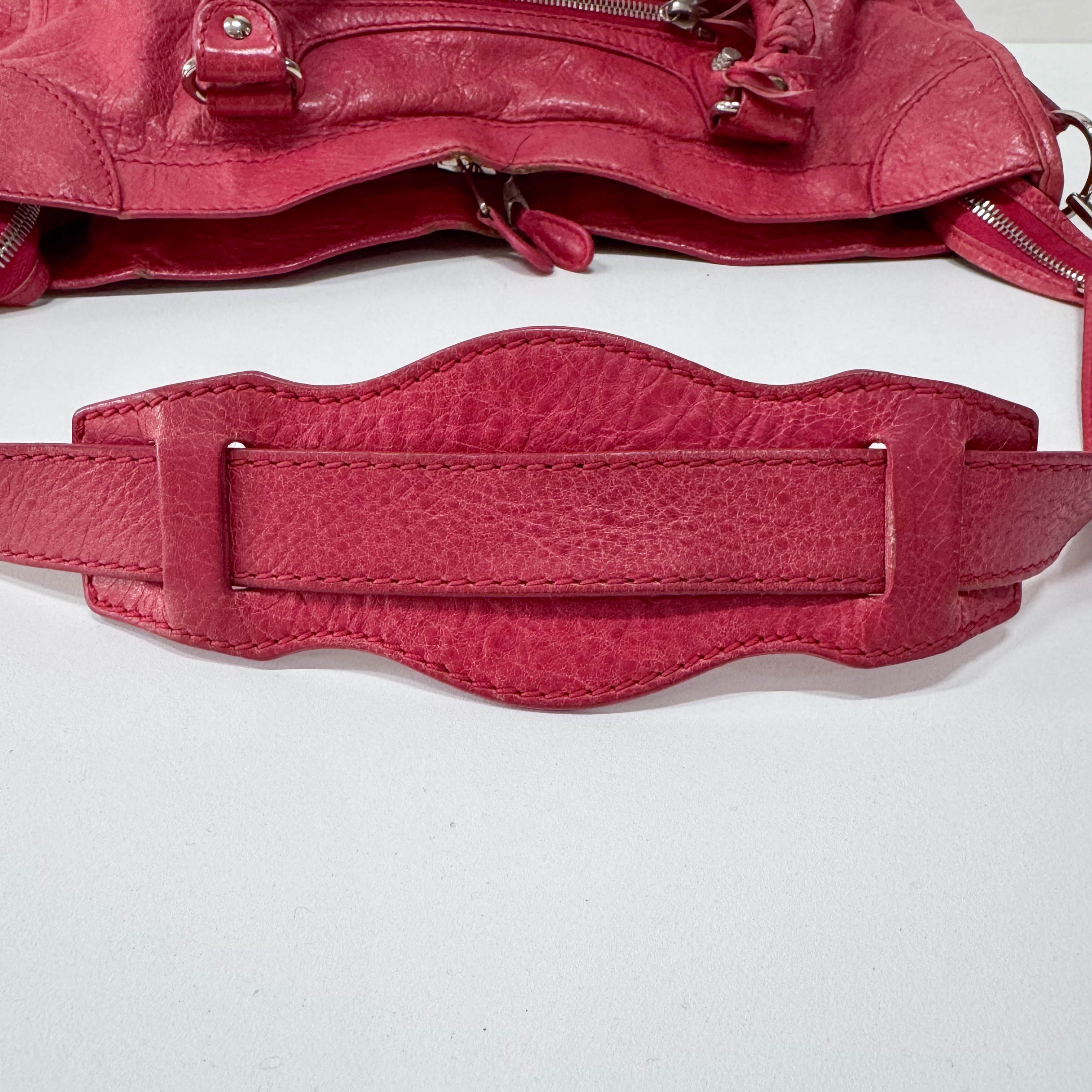 City Magenta Leather Top Handle Bag
