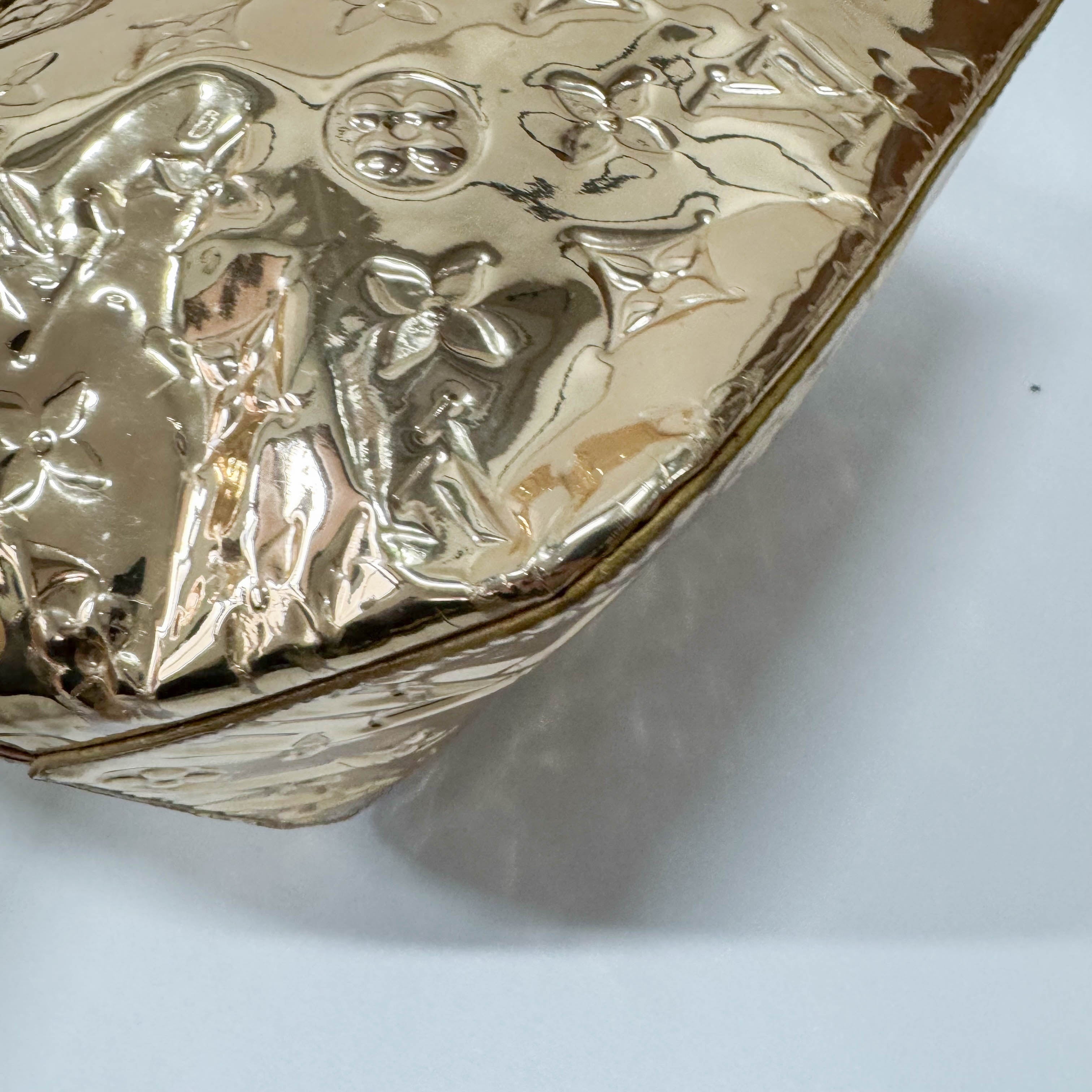 Bllevue Mirror World Gold Coated Canvas