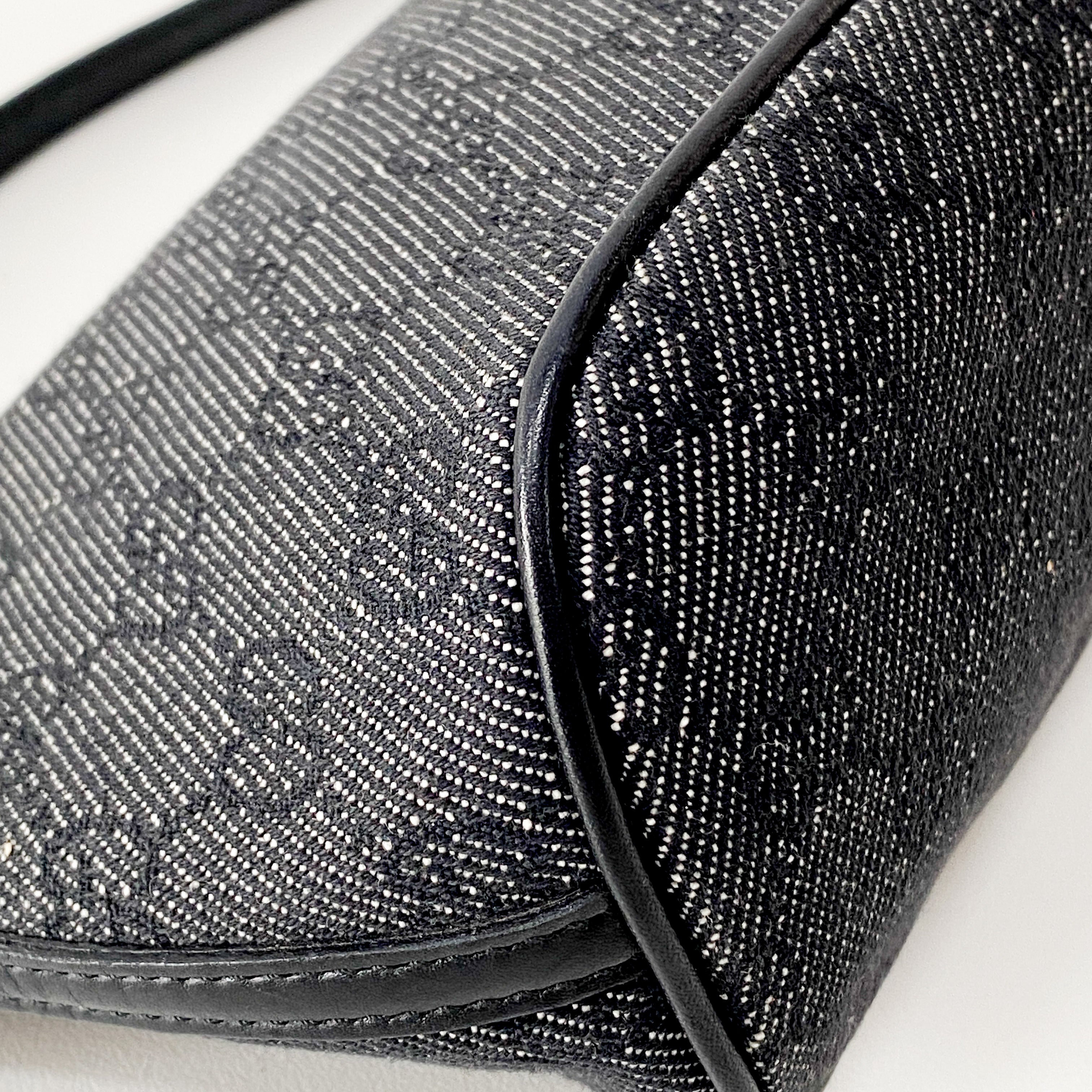 Black GG Canvas Boat Pouch