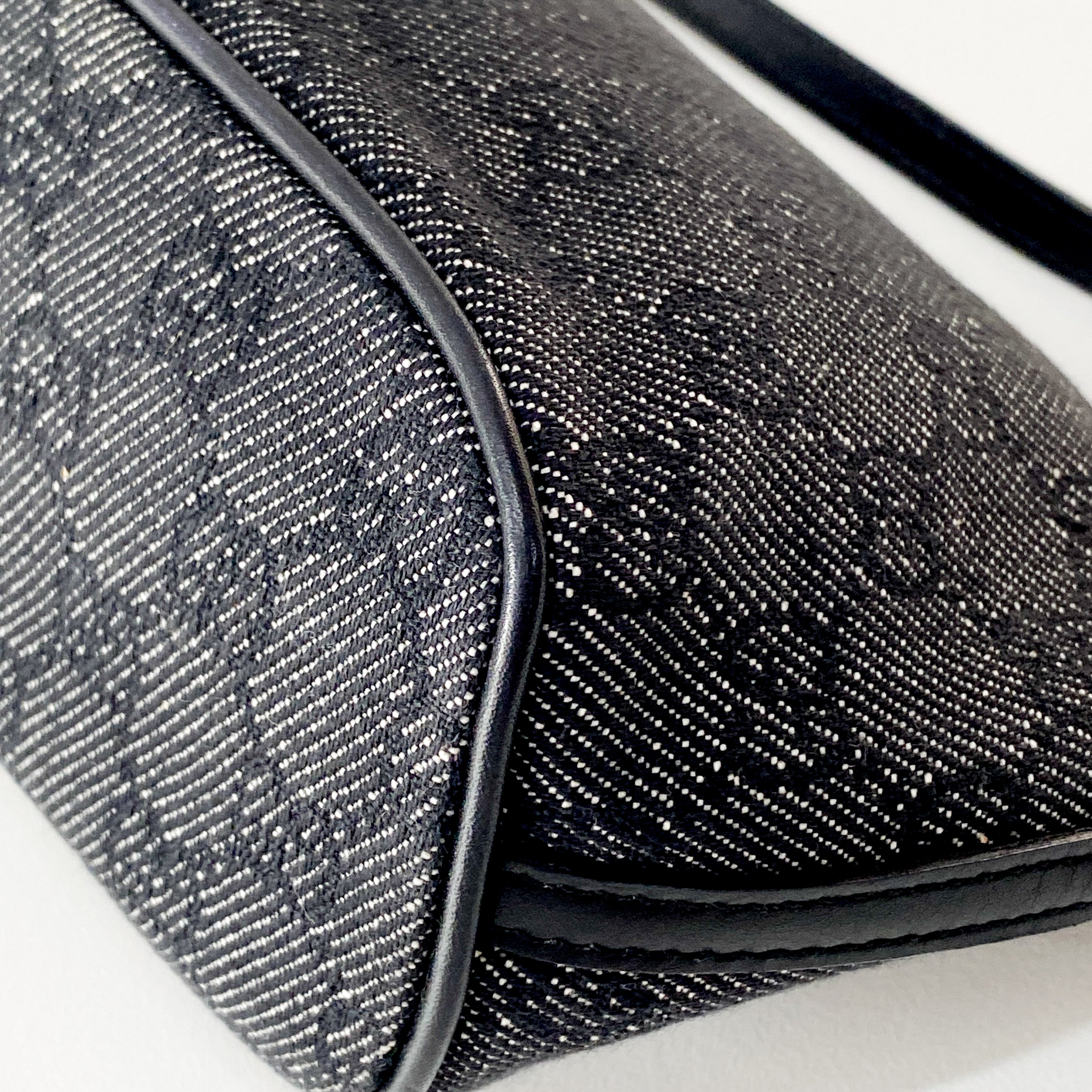 Black GG Canvas Boat Pouch