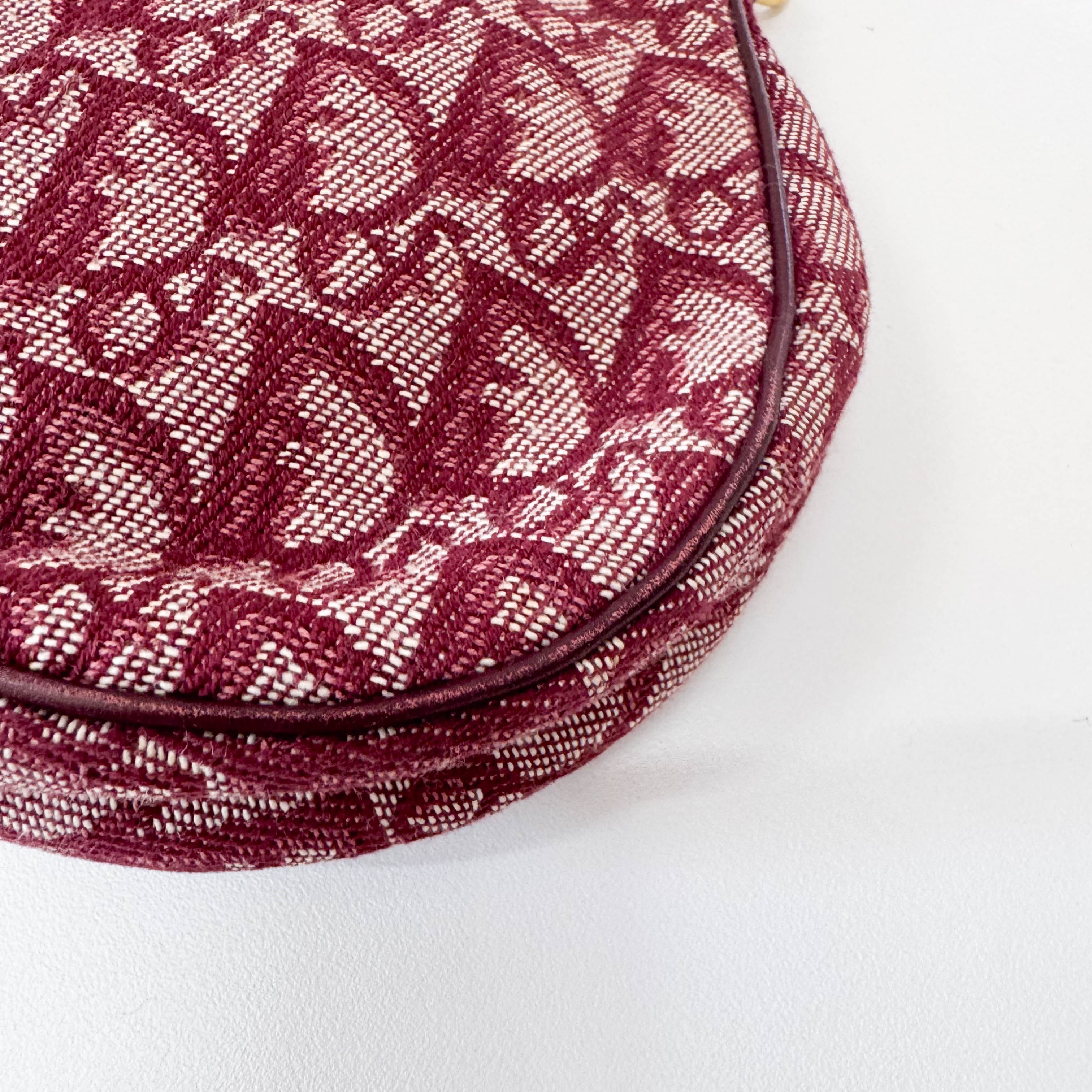 Saddle Vintage Classic Red Trotter Shoulder Bag