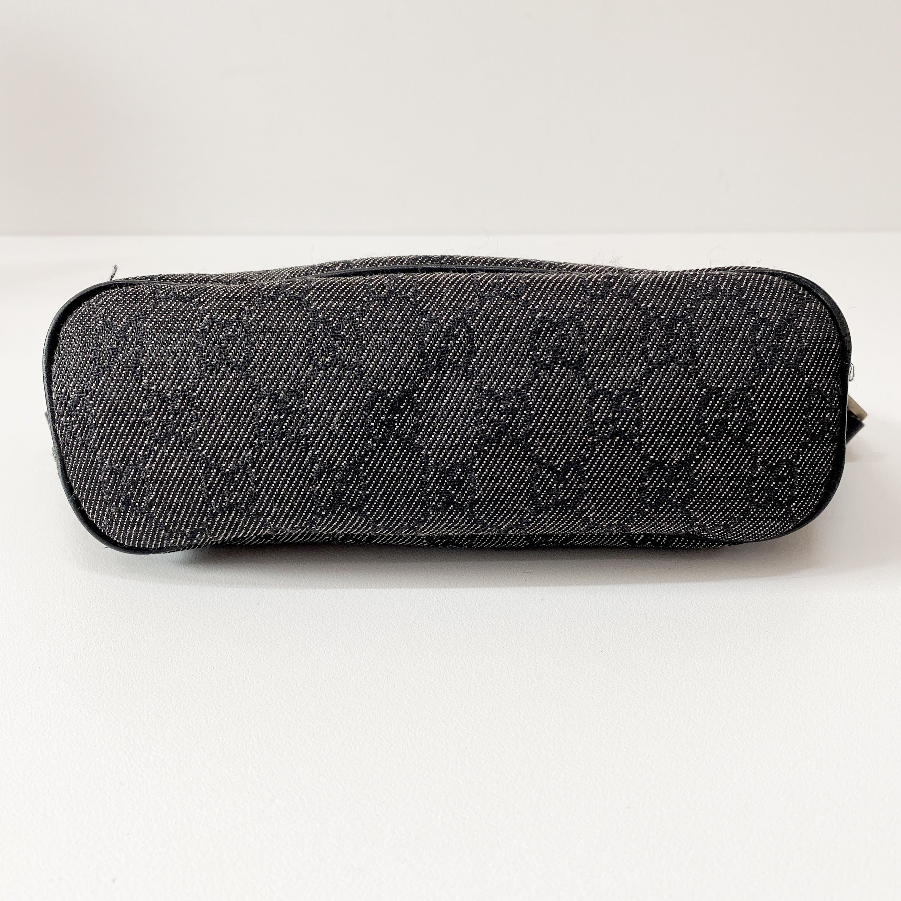 Black GG Canvas Boat Pouch