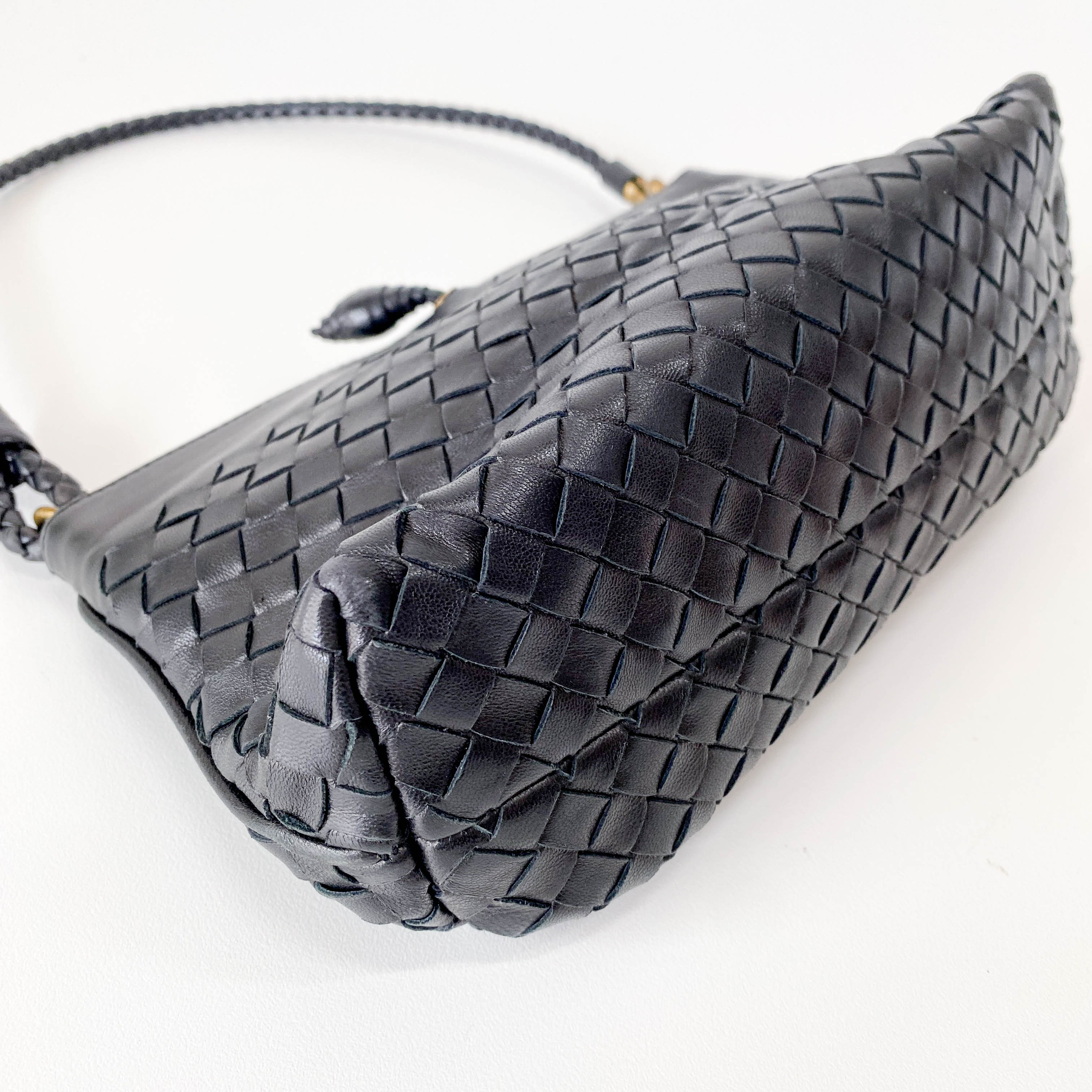 Intrecciato Black Leather Shoulder Bag