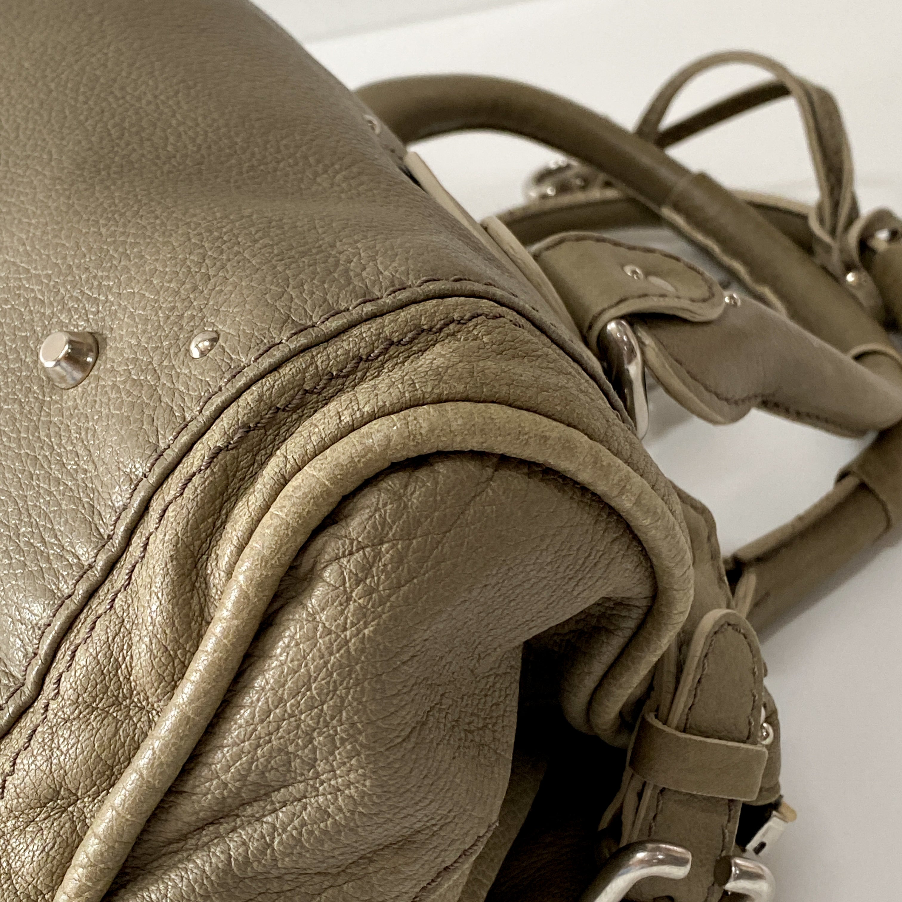 Paddington Khaki Leather Shoulder Bag