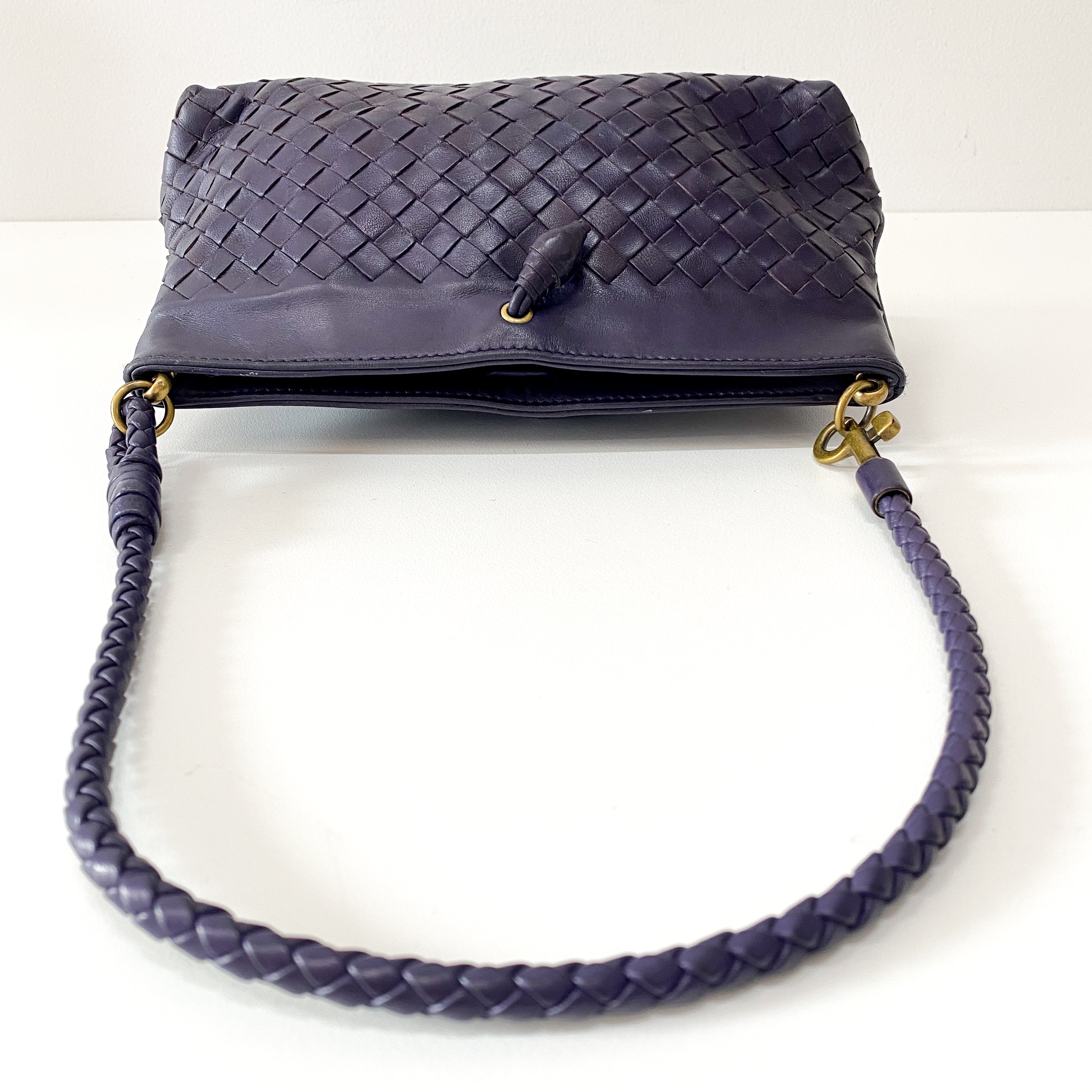 Intrecciato Purple Leather Shoulder Bag