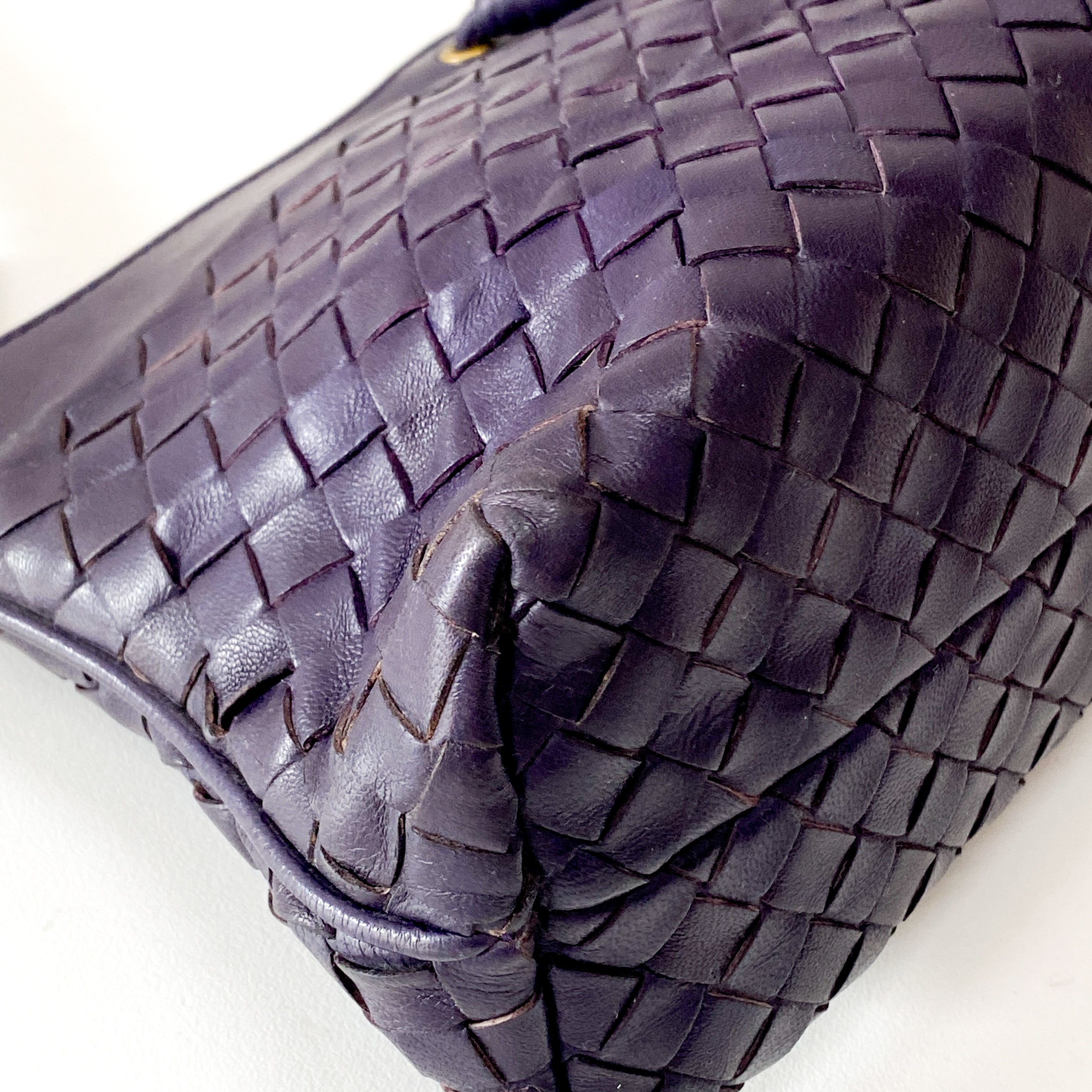 Intrecciato Purple Leather Shoulder Bag
