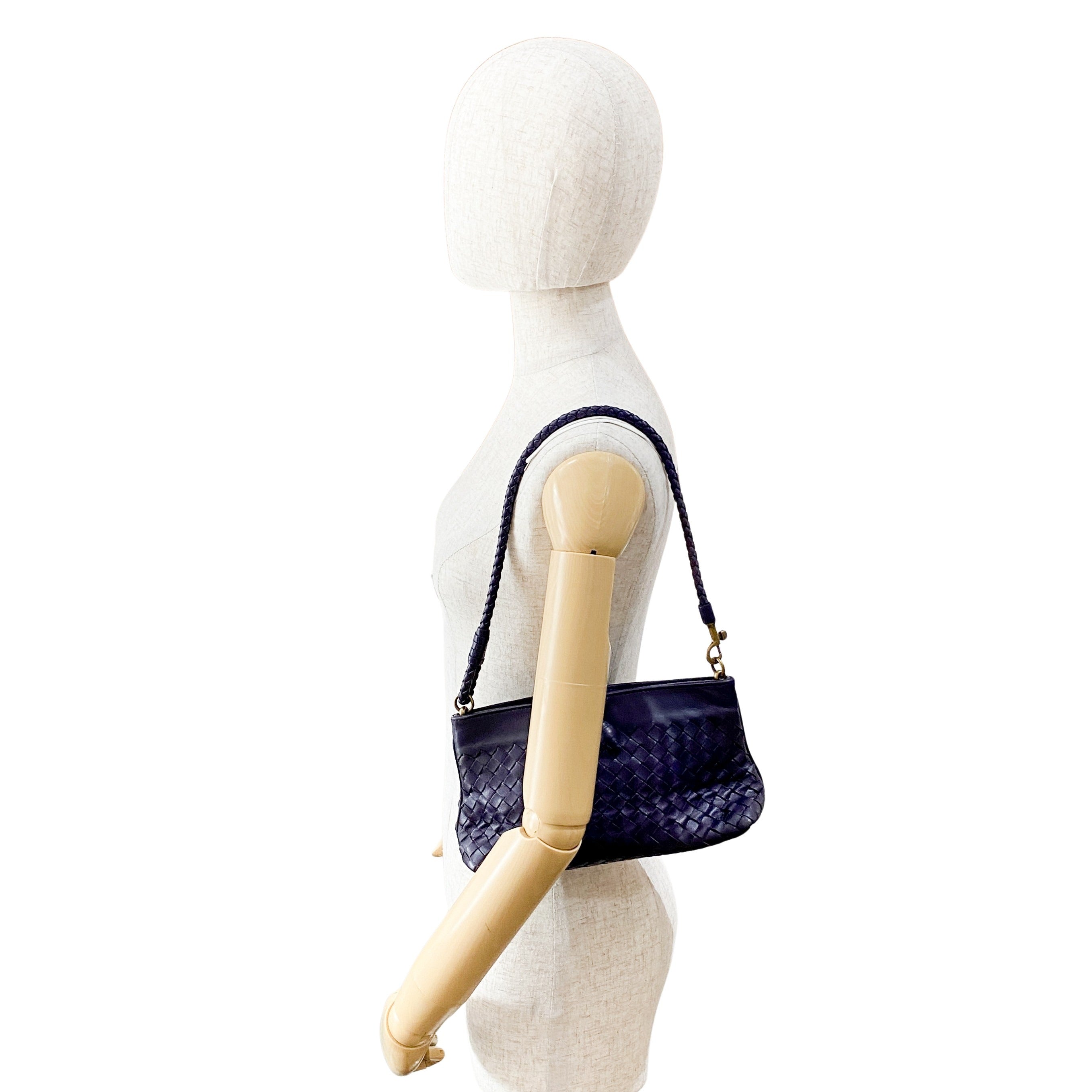 Intrecciato Purple Leather Shoulder Bag