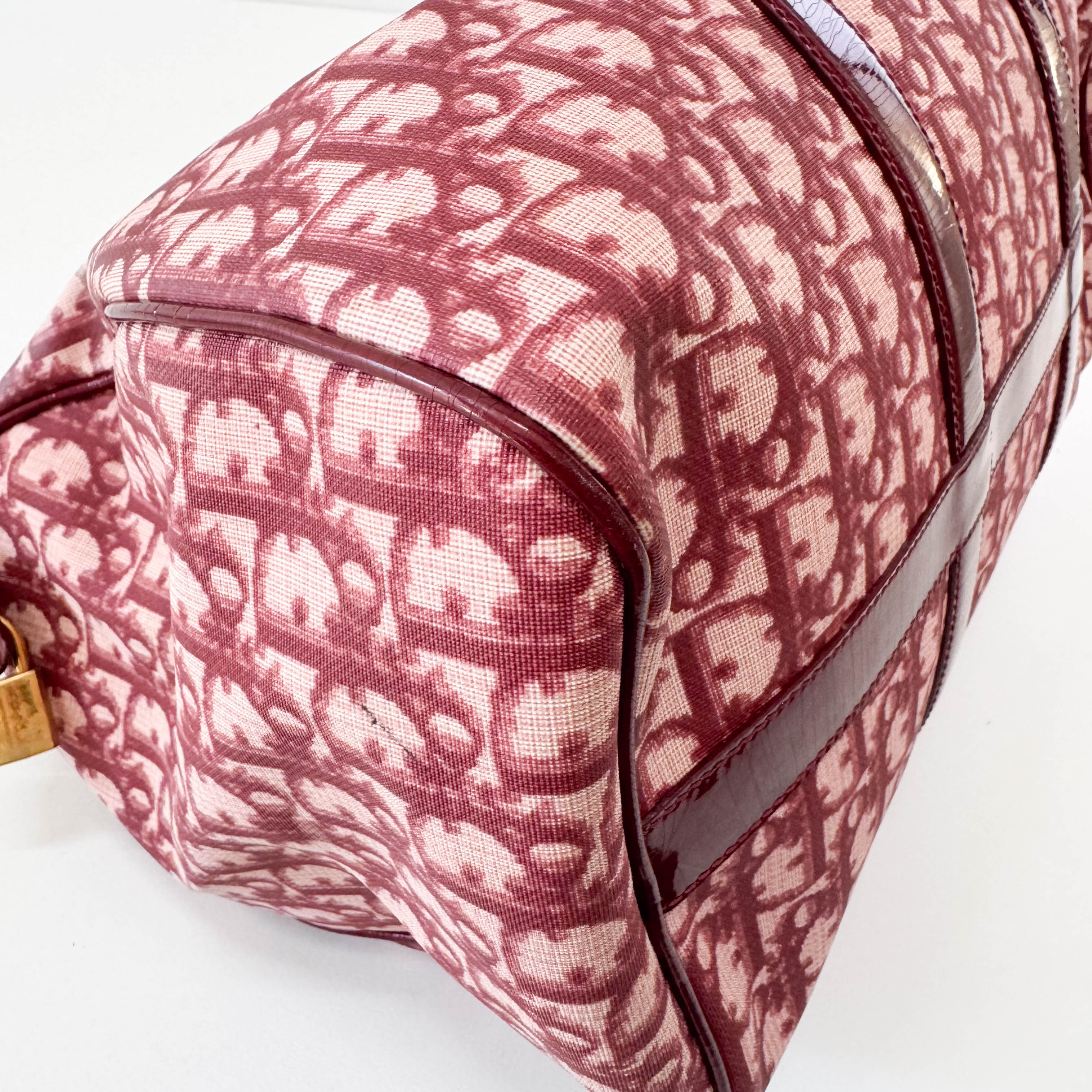 Red Trotter Boston Bowling Bag