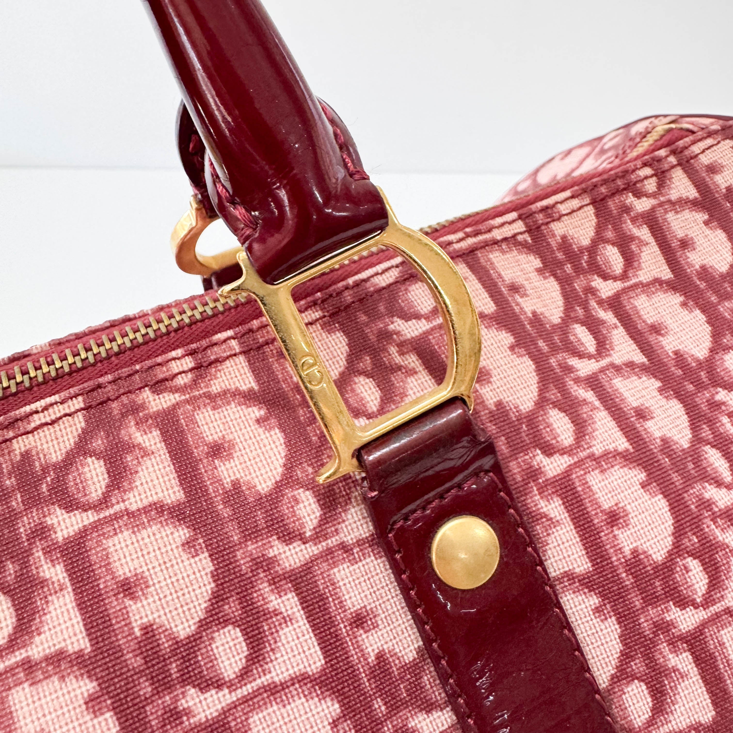 Red Trotter Boston Bowling Bag