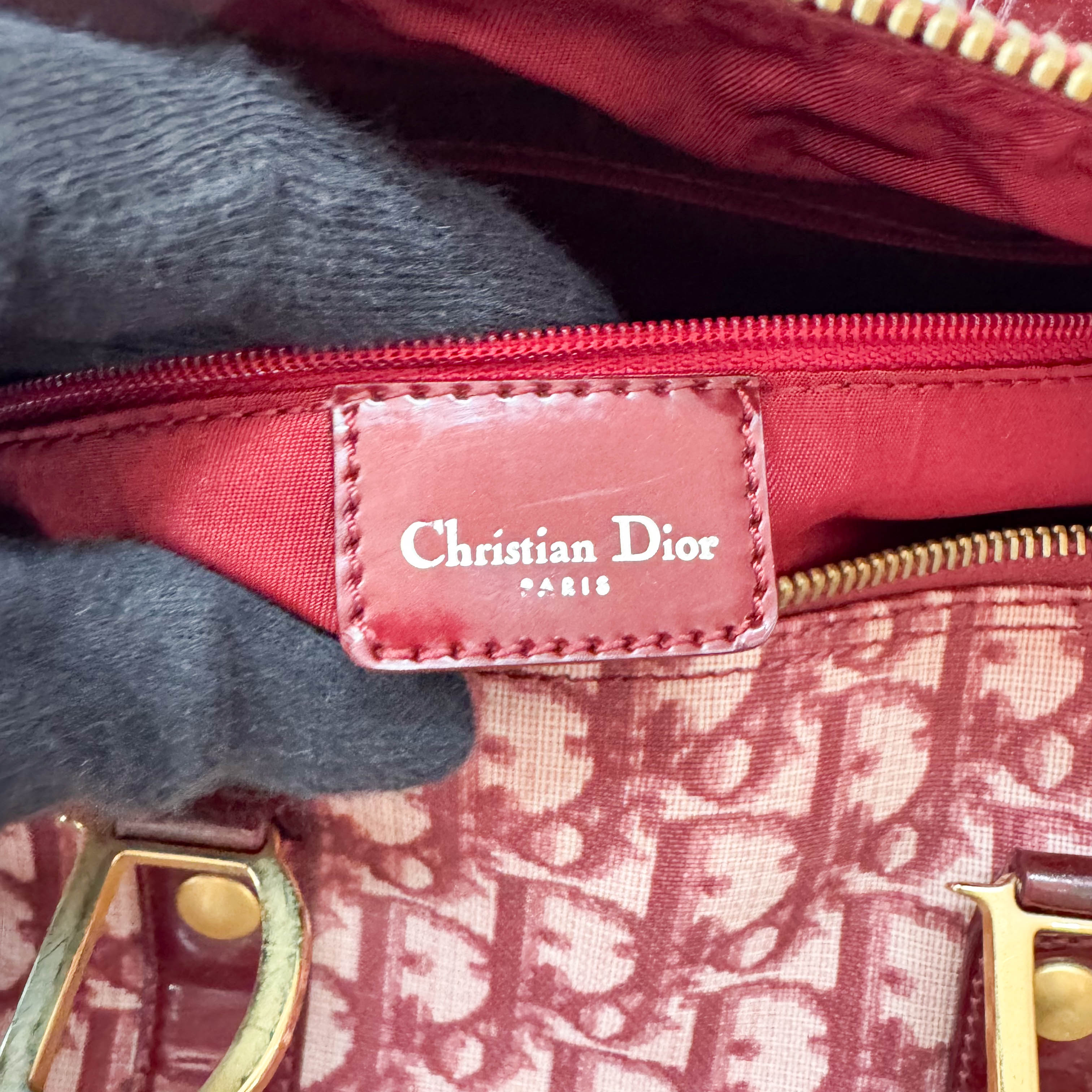 Red Trotter Boston Bowling Bag