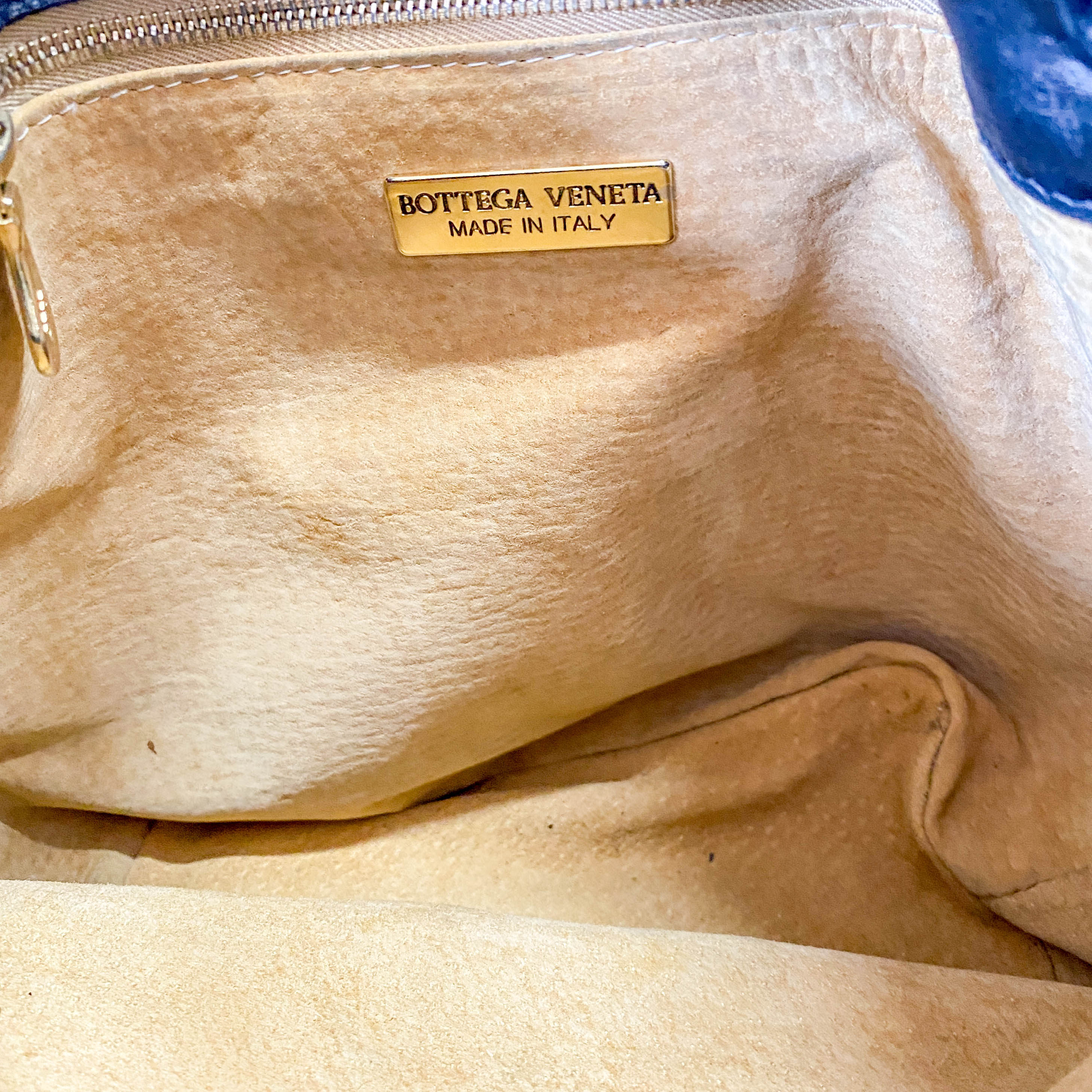 Intrecciato Black Bucket Bag