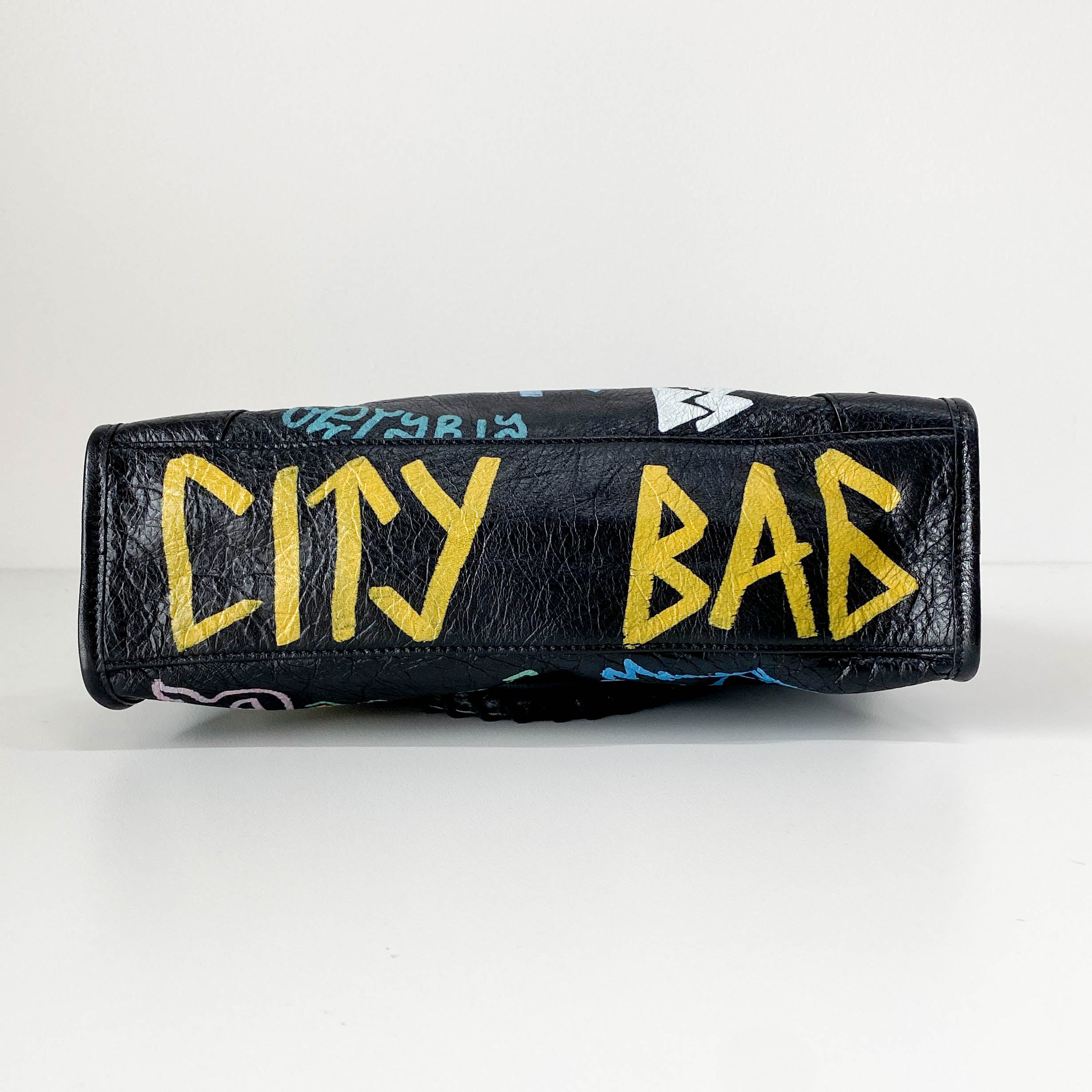 Graffiti Le City Small Black Leather Shoulder Bag