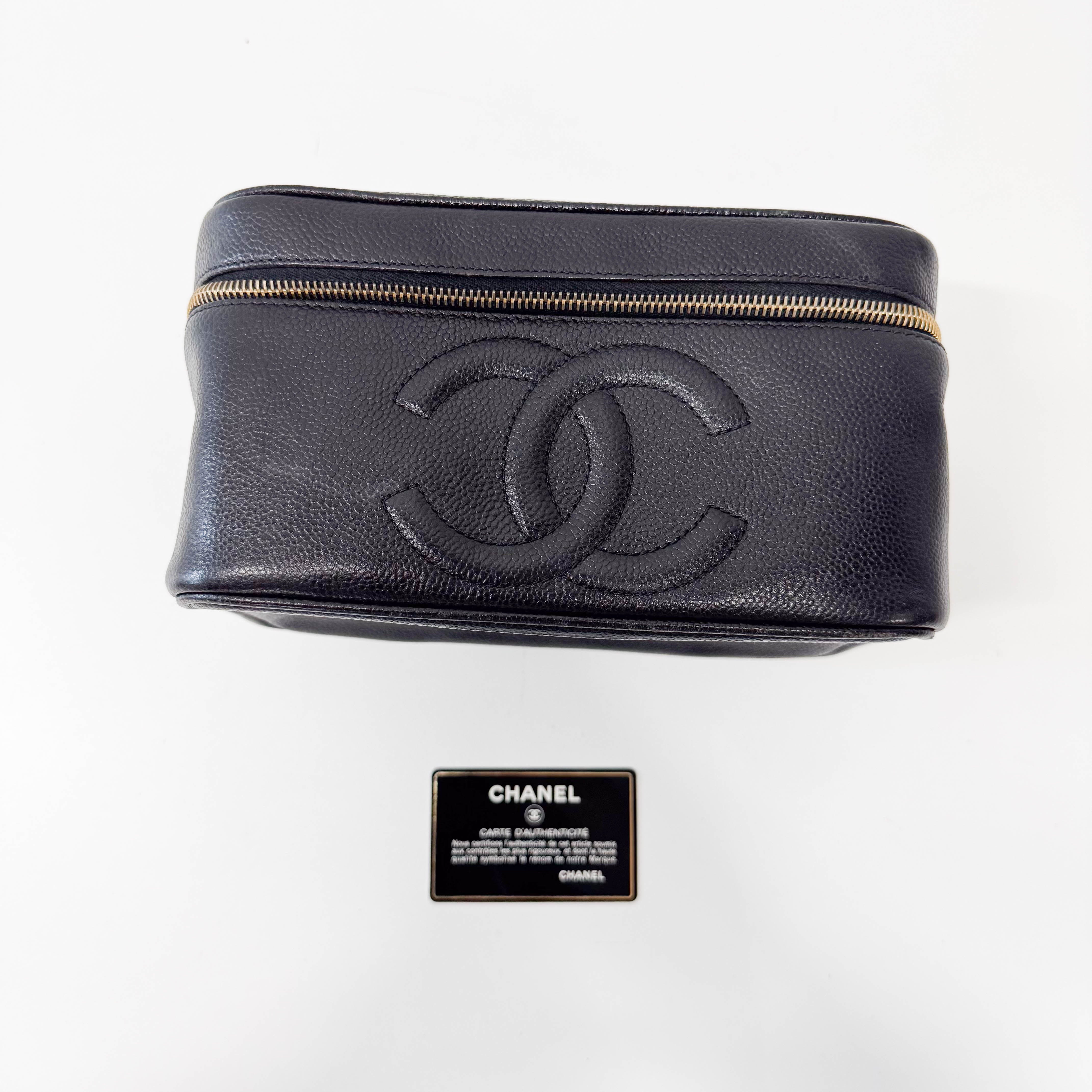 Black Grain Calf Skin Vanity Hand Bag