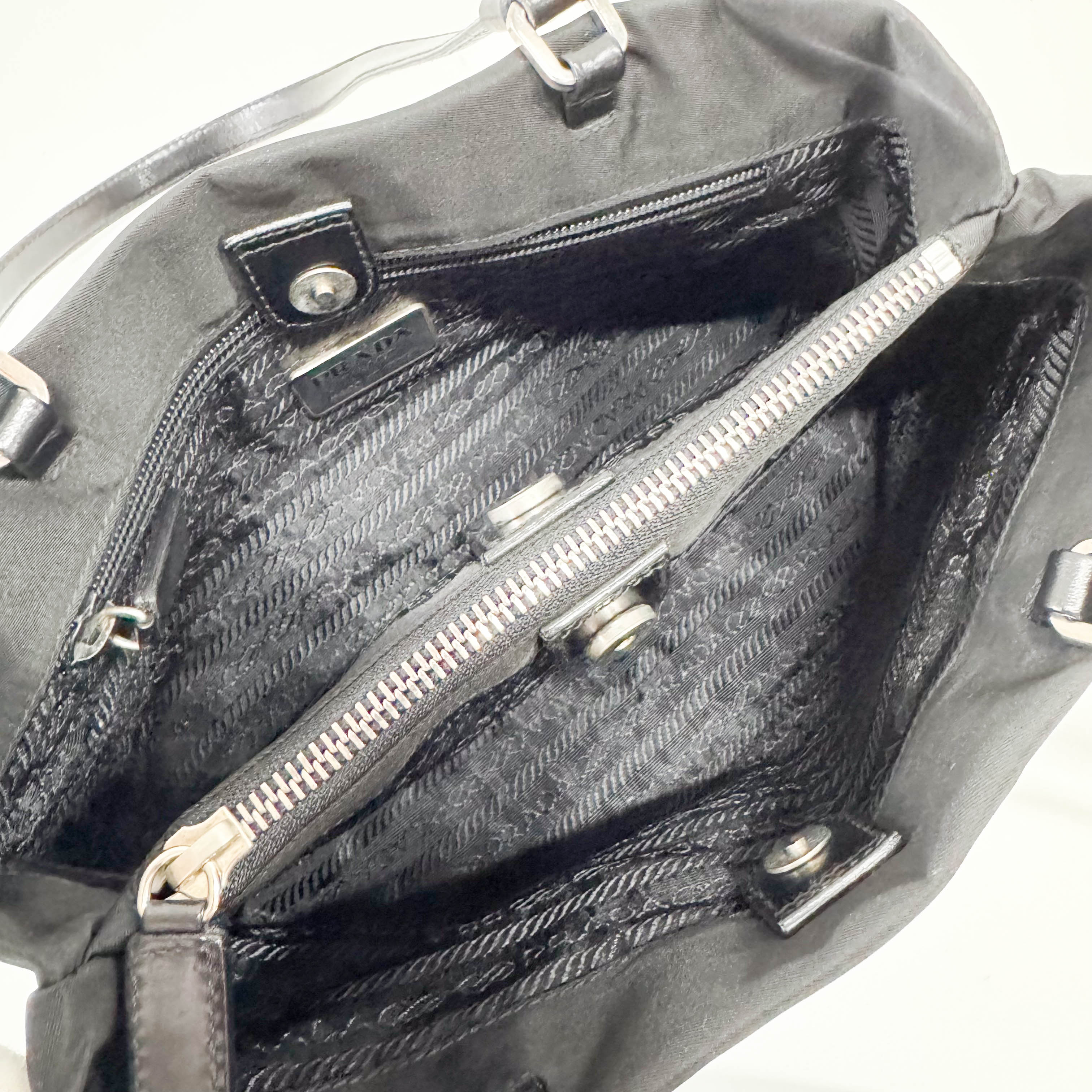 Tessuto Black Nylon Shoulder Bag