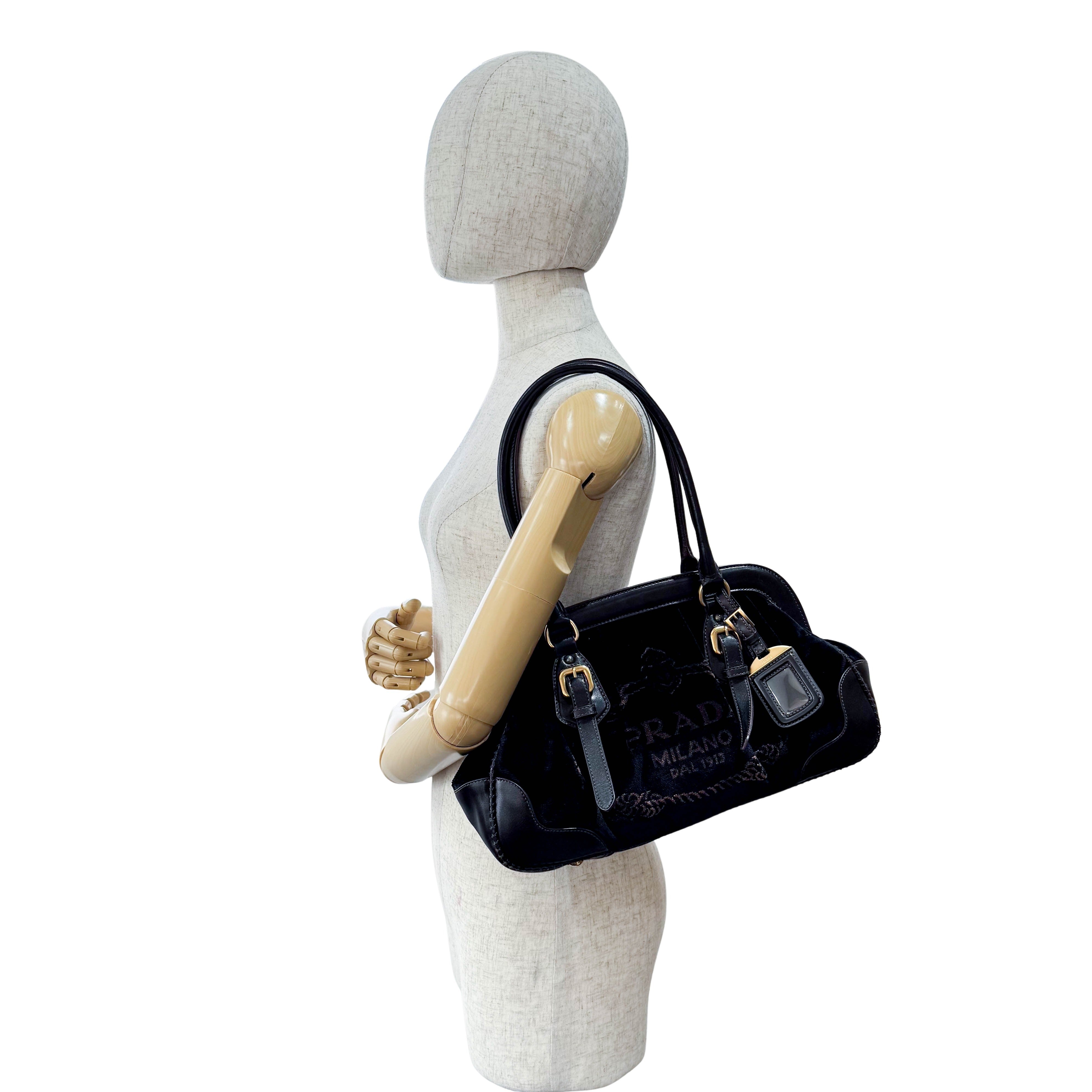 Frame Logo Print Velvet Bag