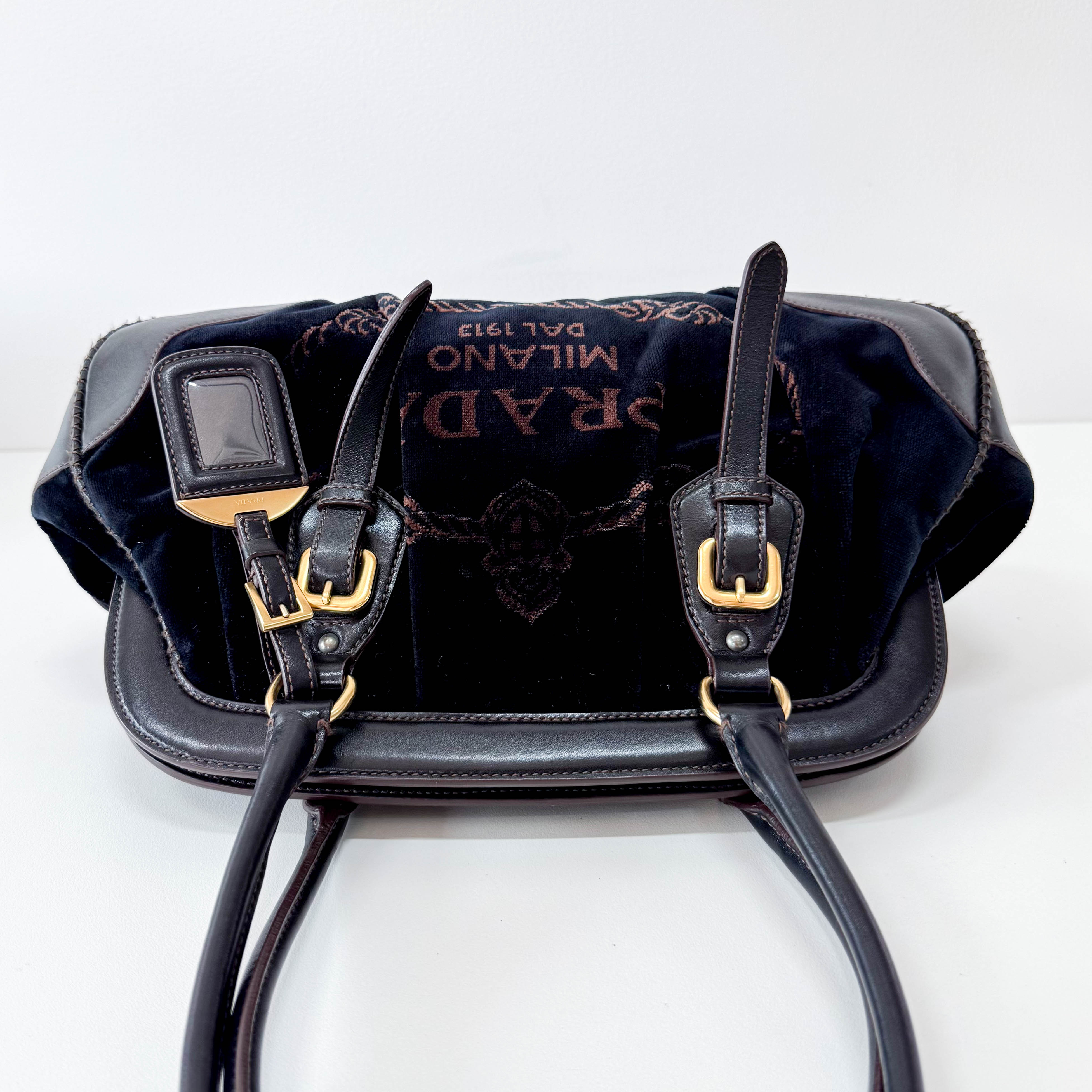 Frame Logo Print Velvet Bag