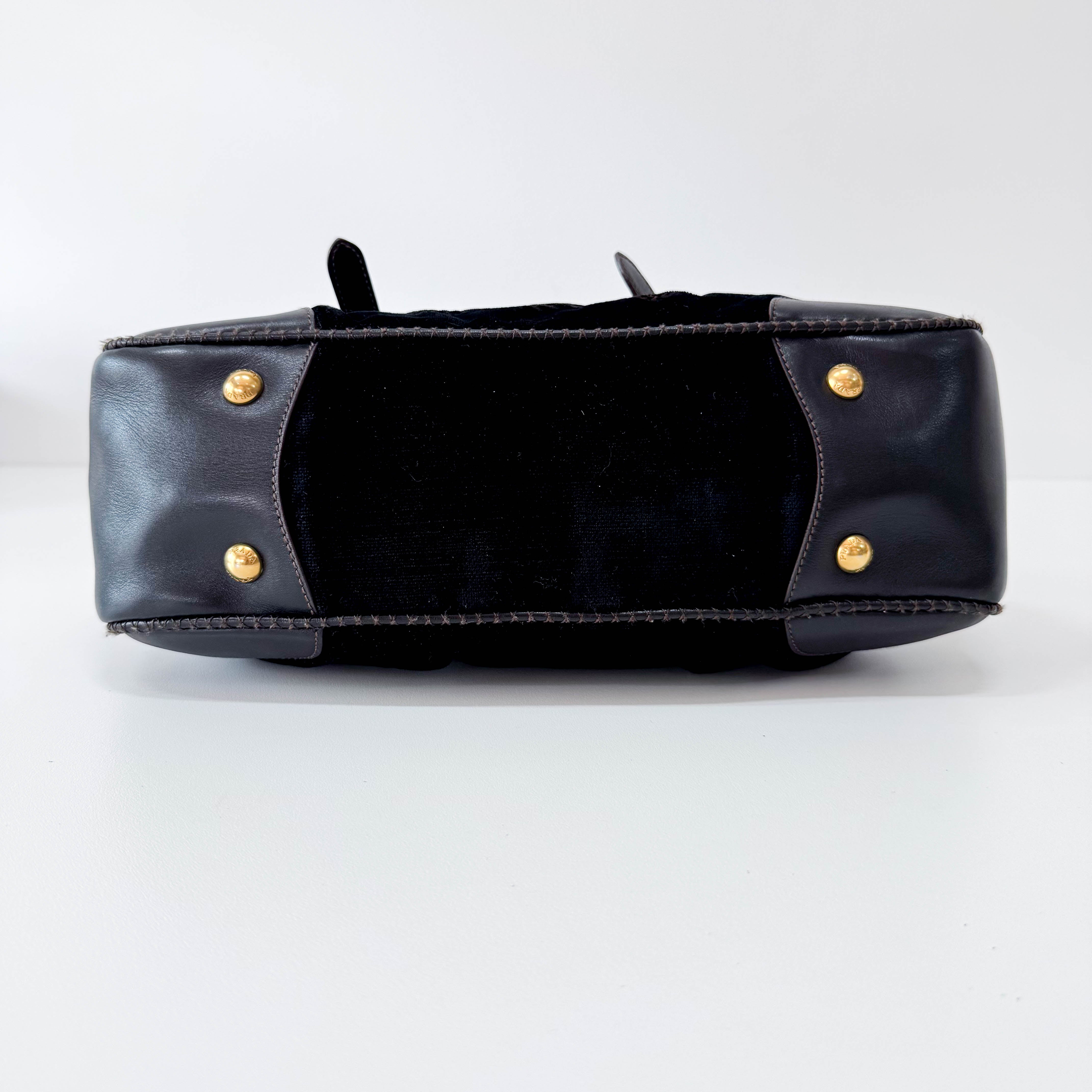 Frame Logo Print Velvet Bag