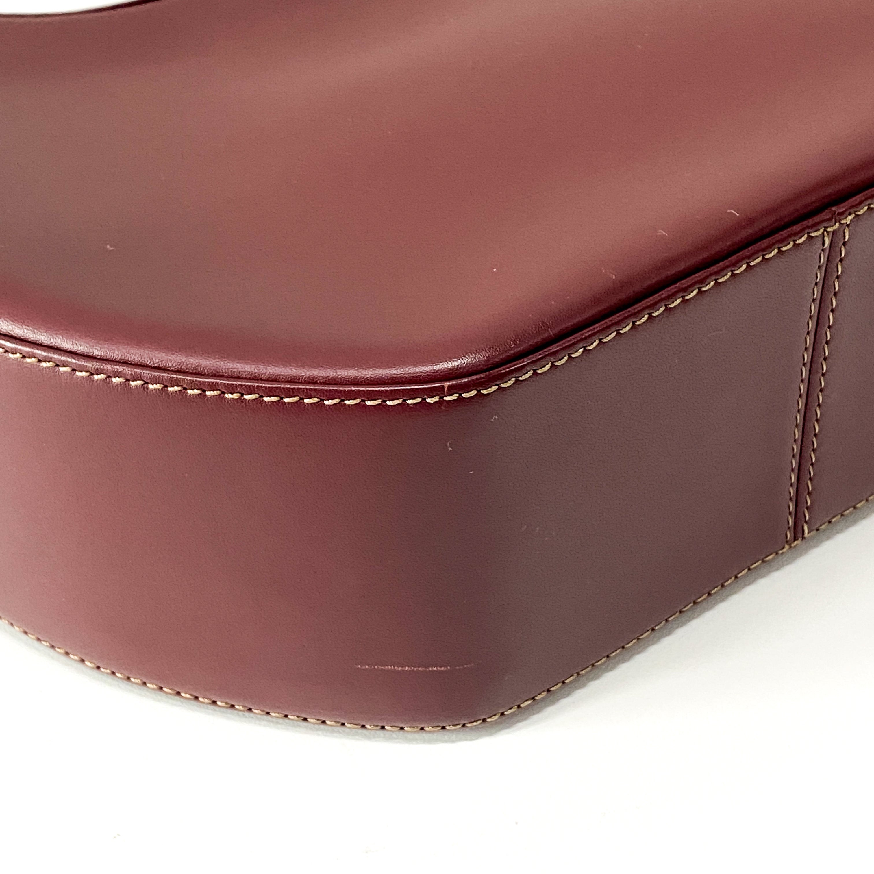 Must de Cartier Burgundy Shoulder Bag