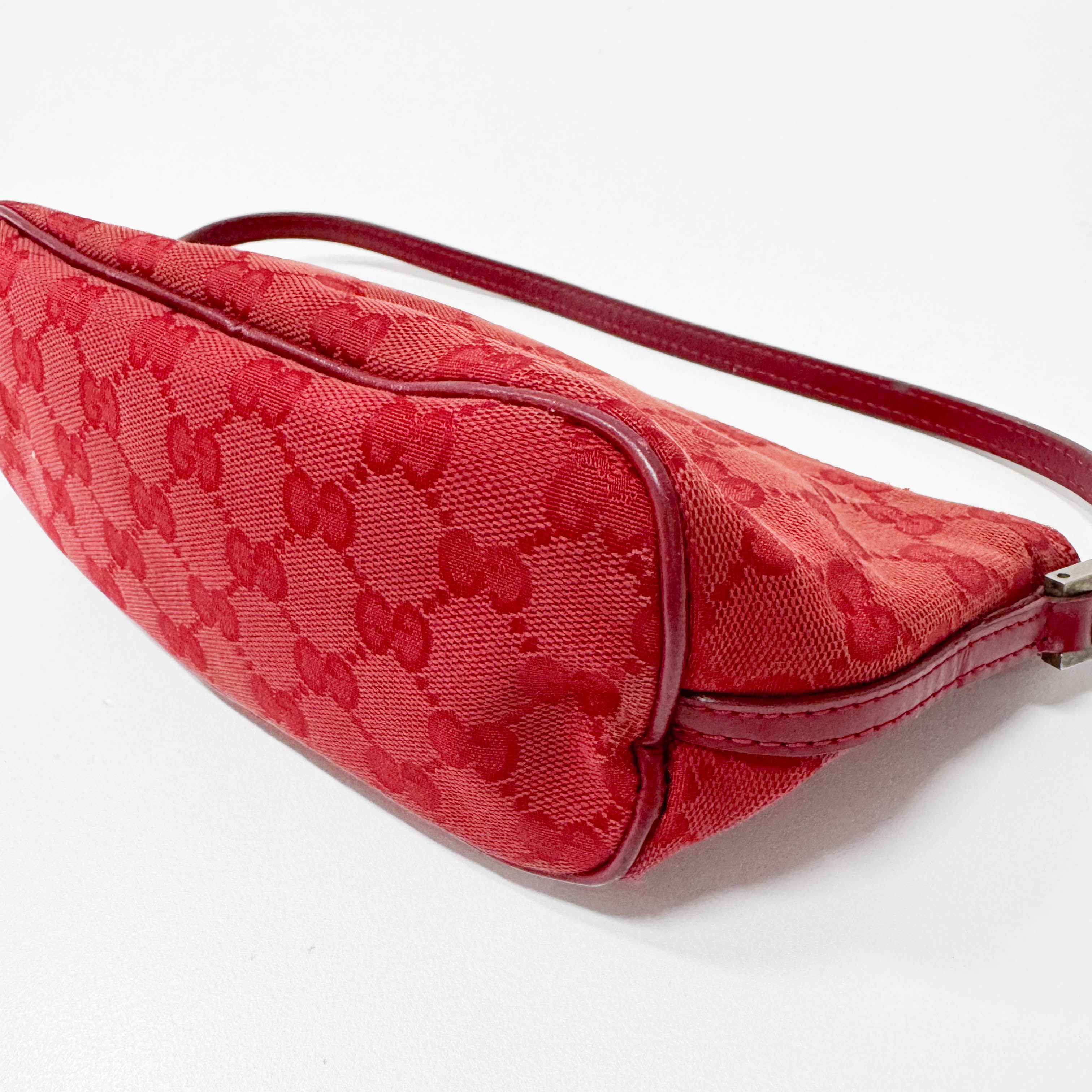 Boat GG Canvas Red Pouch Shoulder Bag