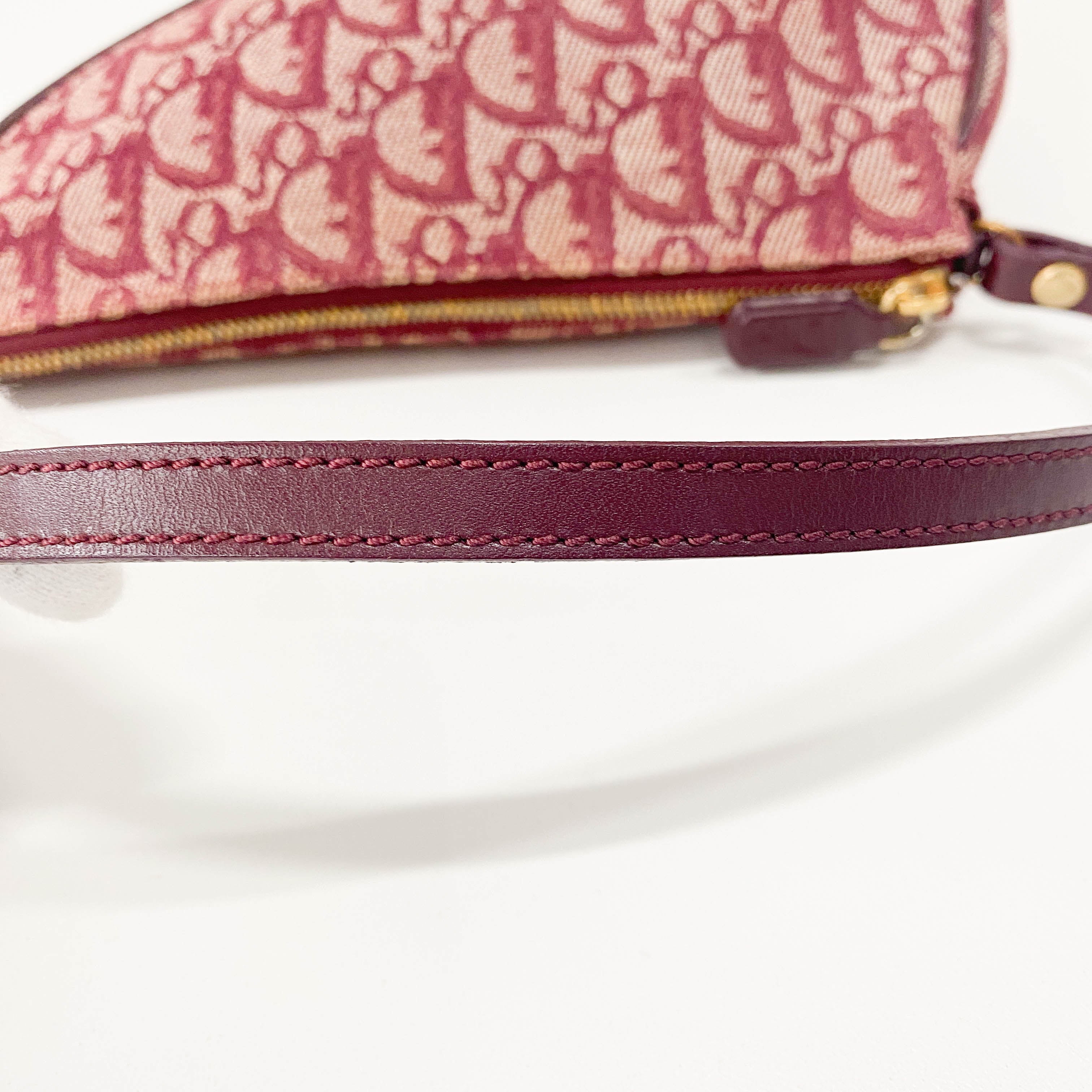 Saddle Red Trotter Canvas Shoulder Bag