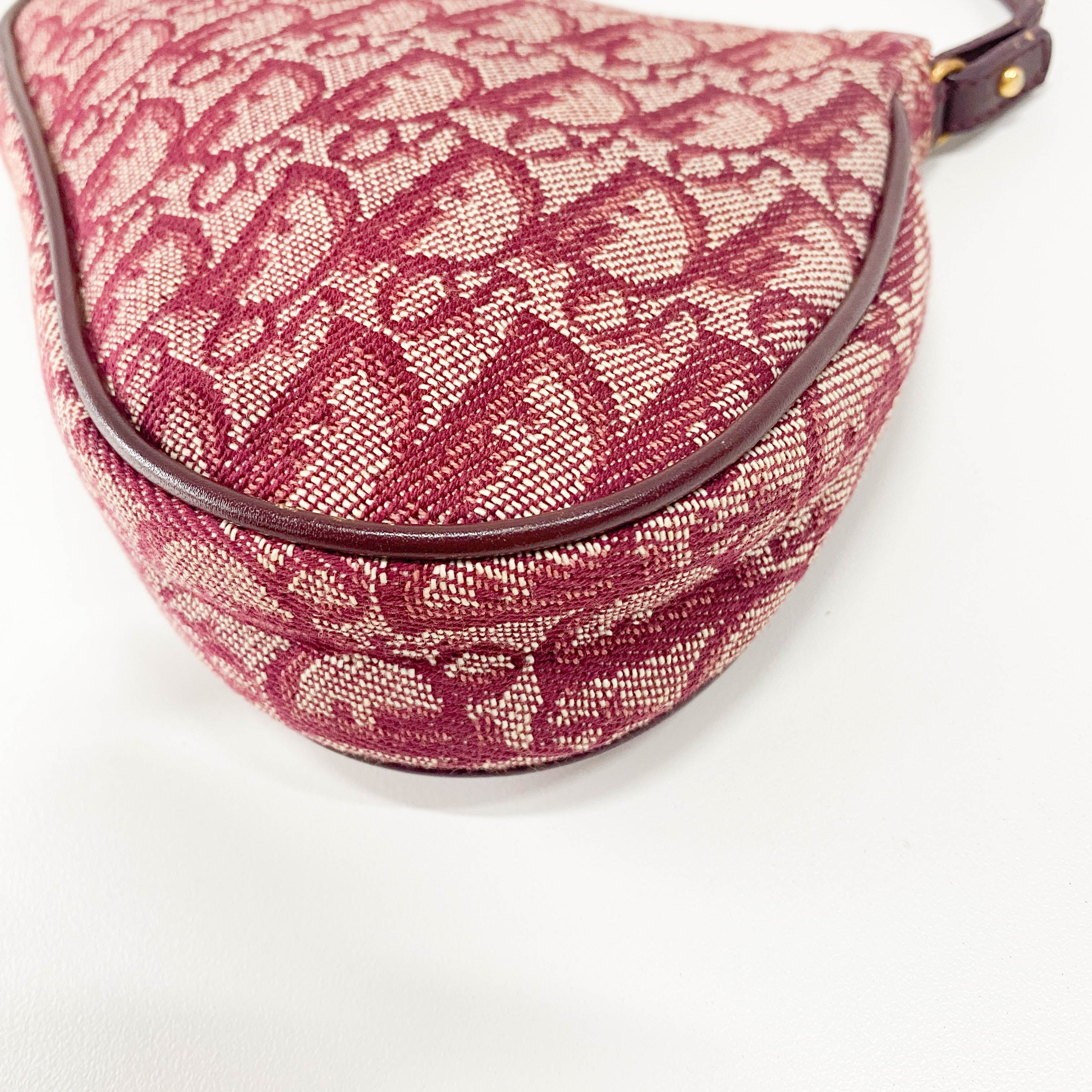 Saddle Red Trotter Canvas Shoulder Bag