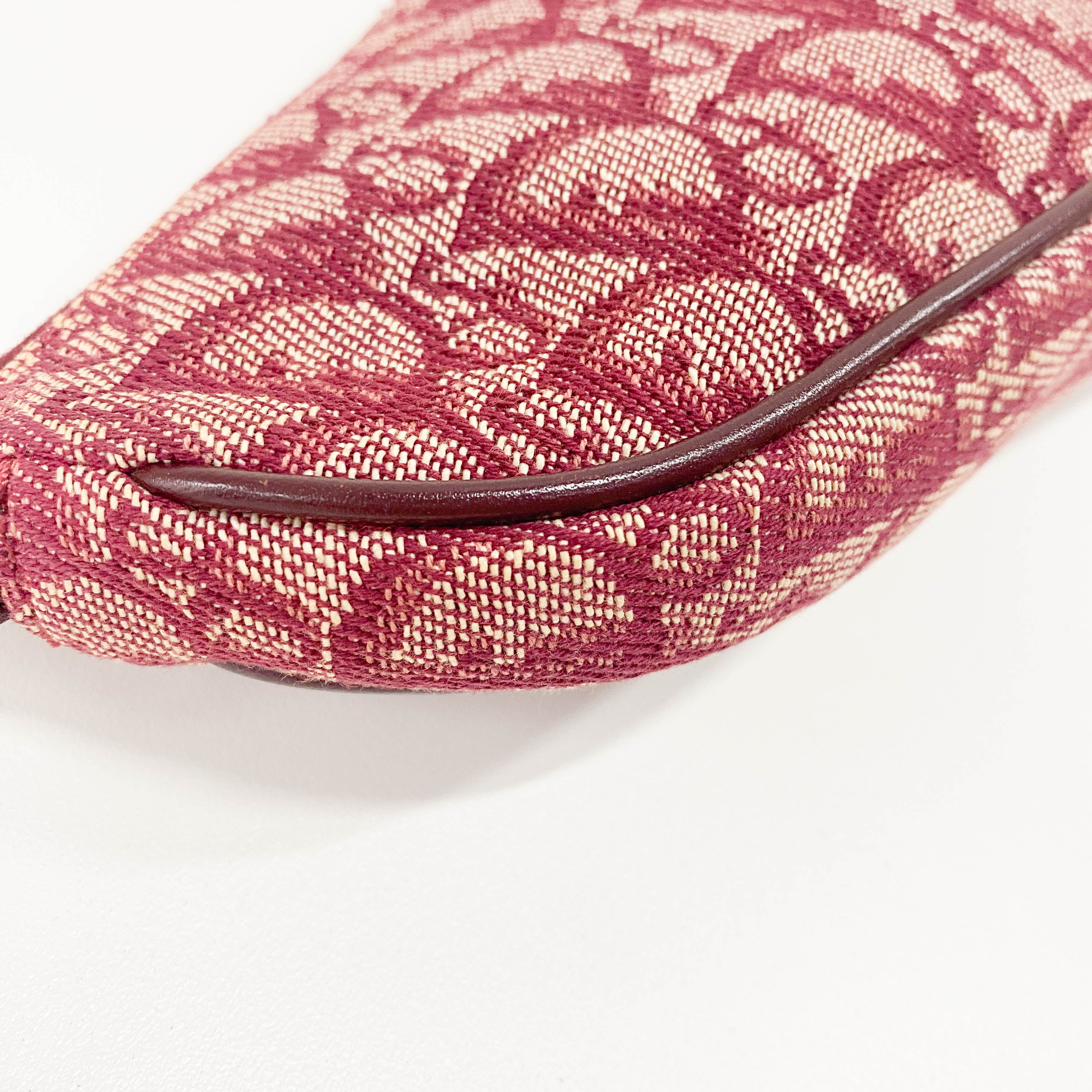 Saddle Red Trotter Canvas Shoulder Bag