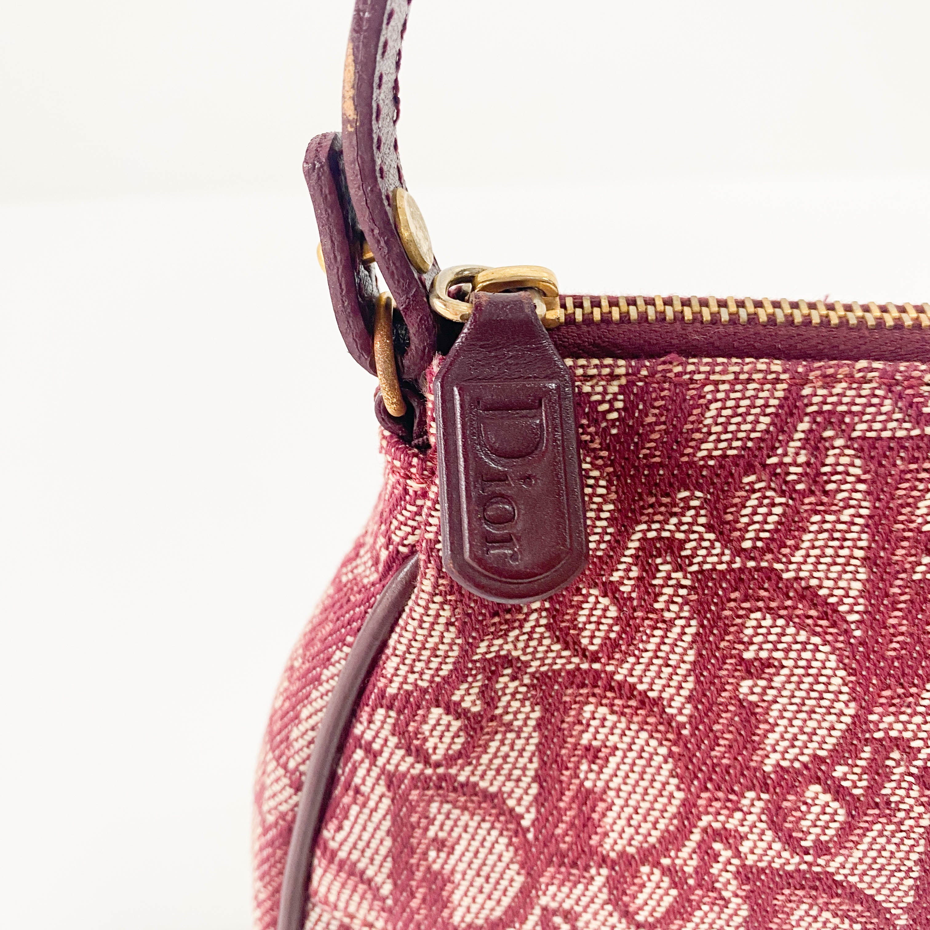 Saddle Red Trotter Canvas Shoulder Bag