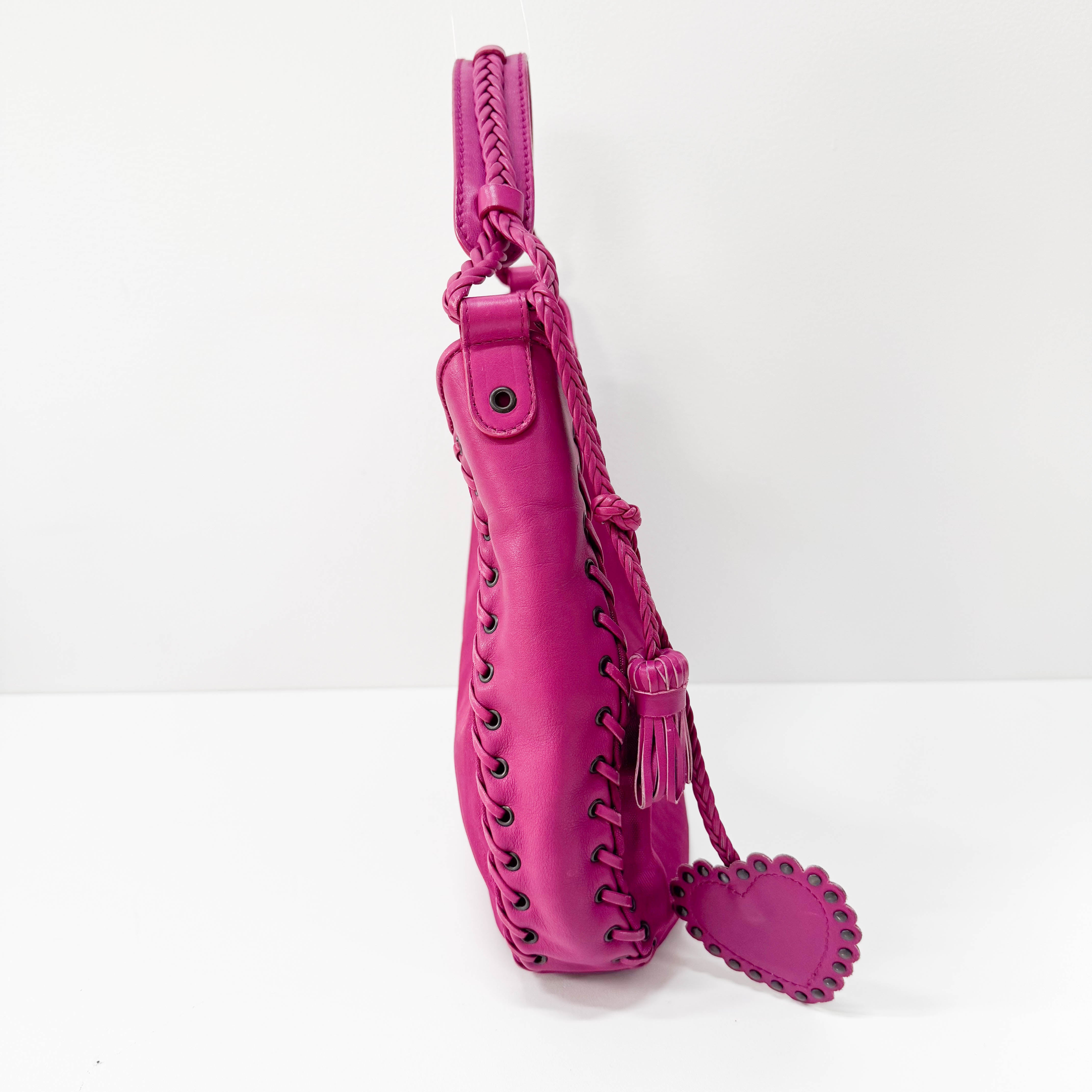 Trotter Pink Canvas Shoulder Bag