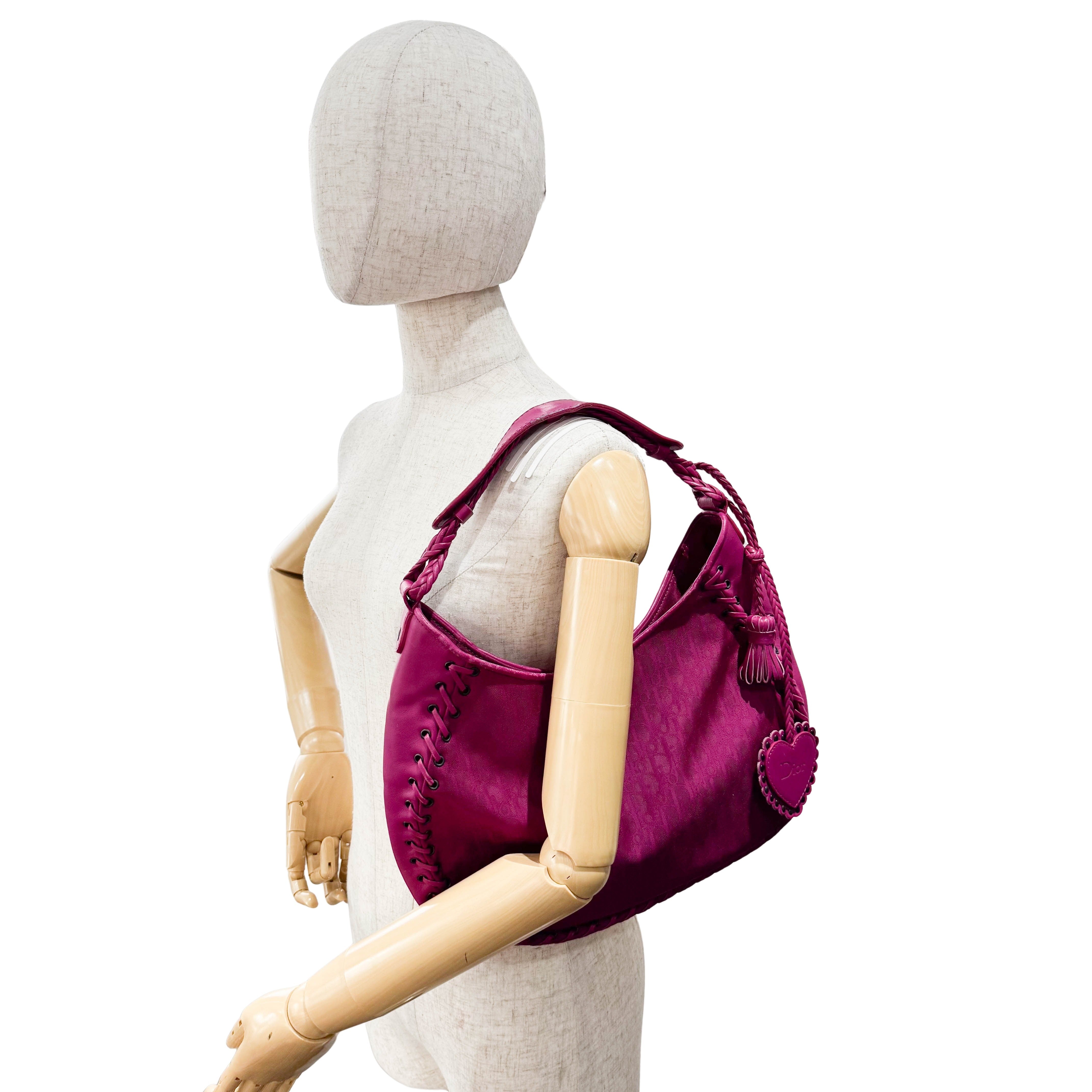Trotter Pink Canvas Shoulder Bag