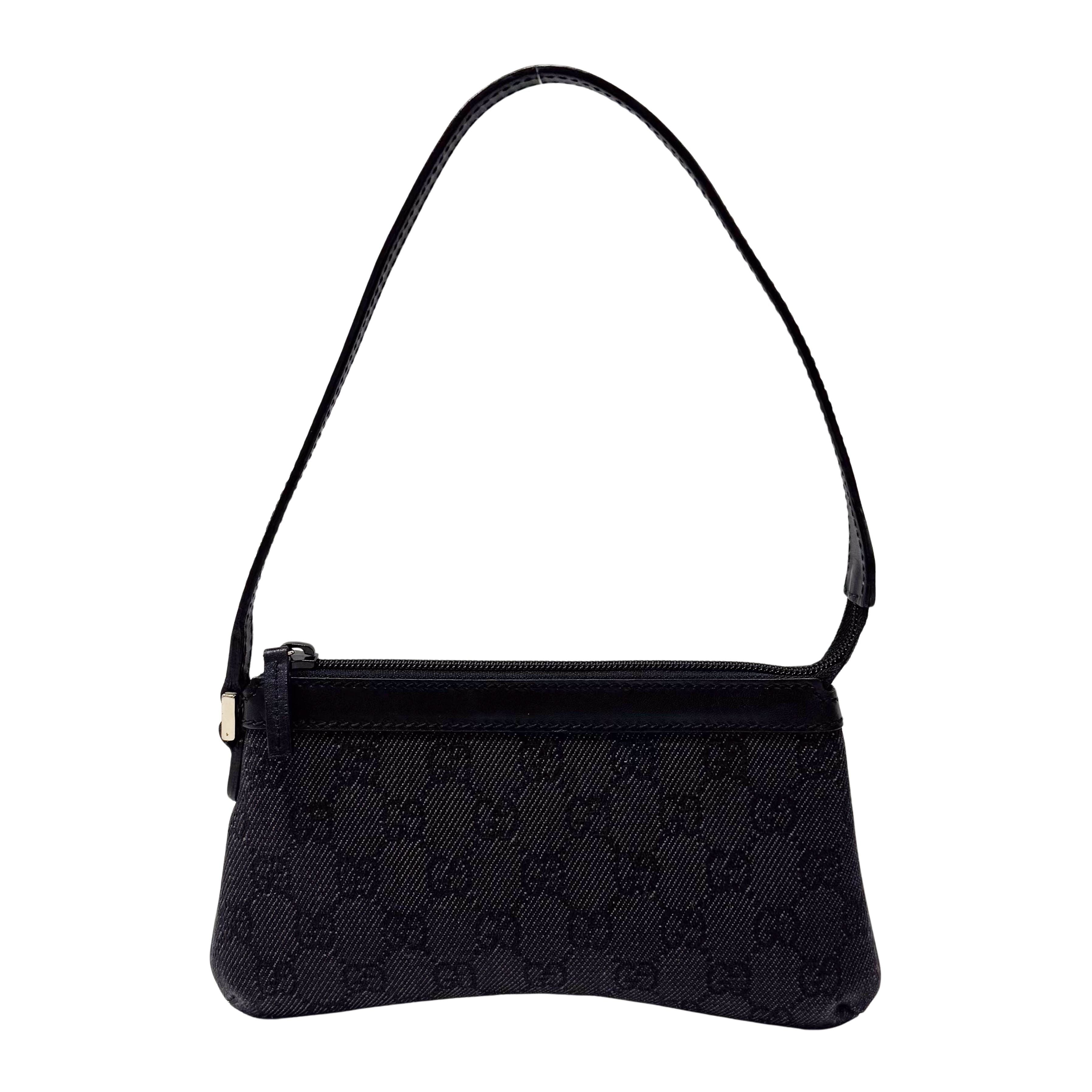 GG Canvas Black Shoulder Bag