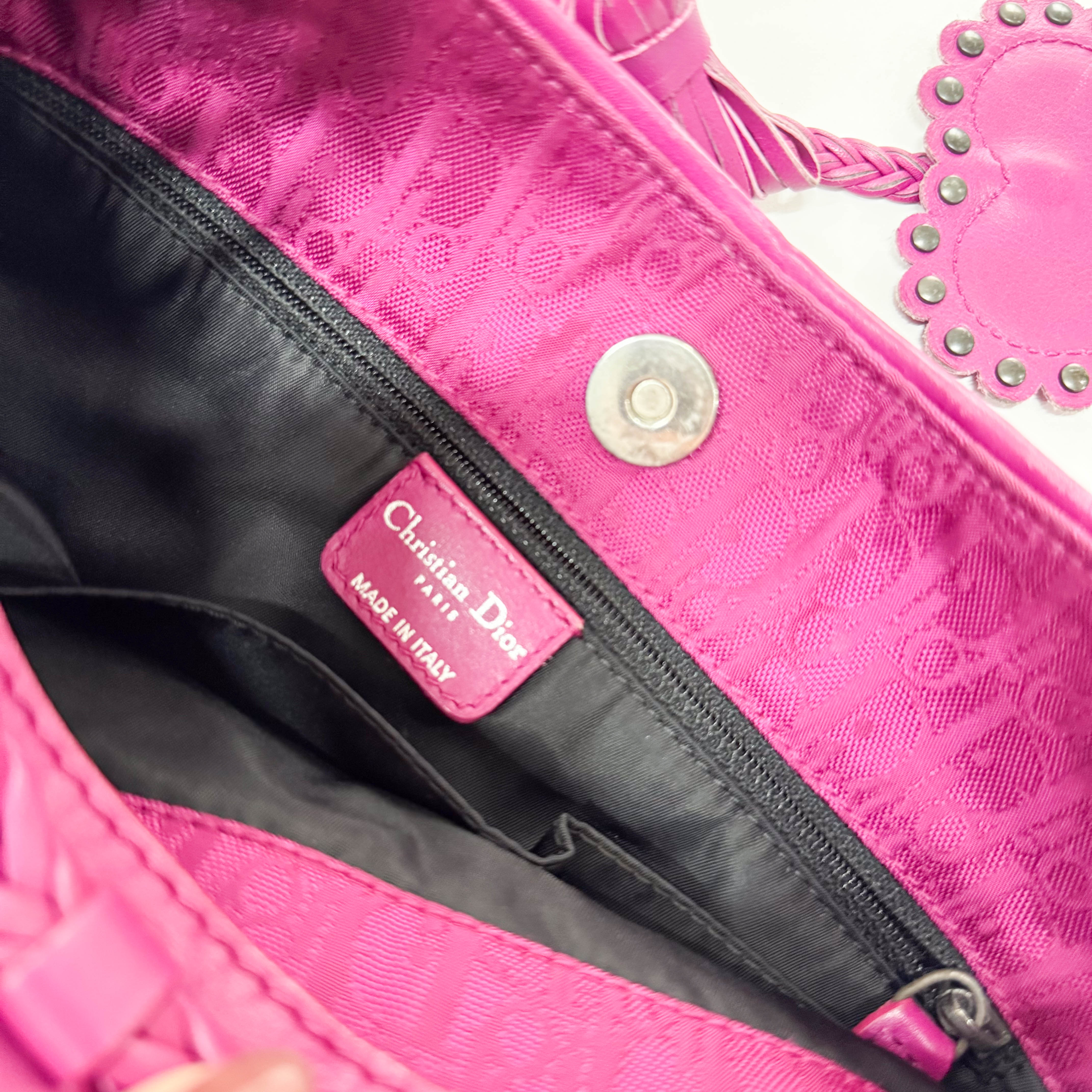 Trotter Pink Canvas Shoulder Bag