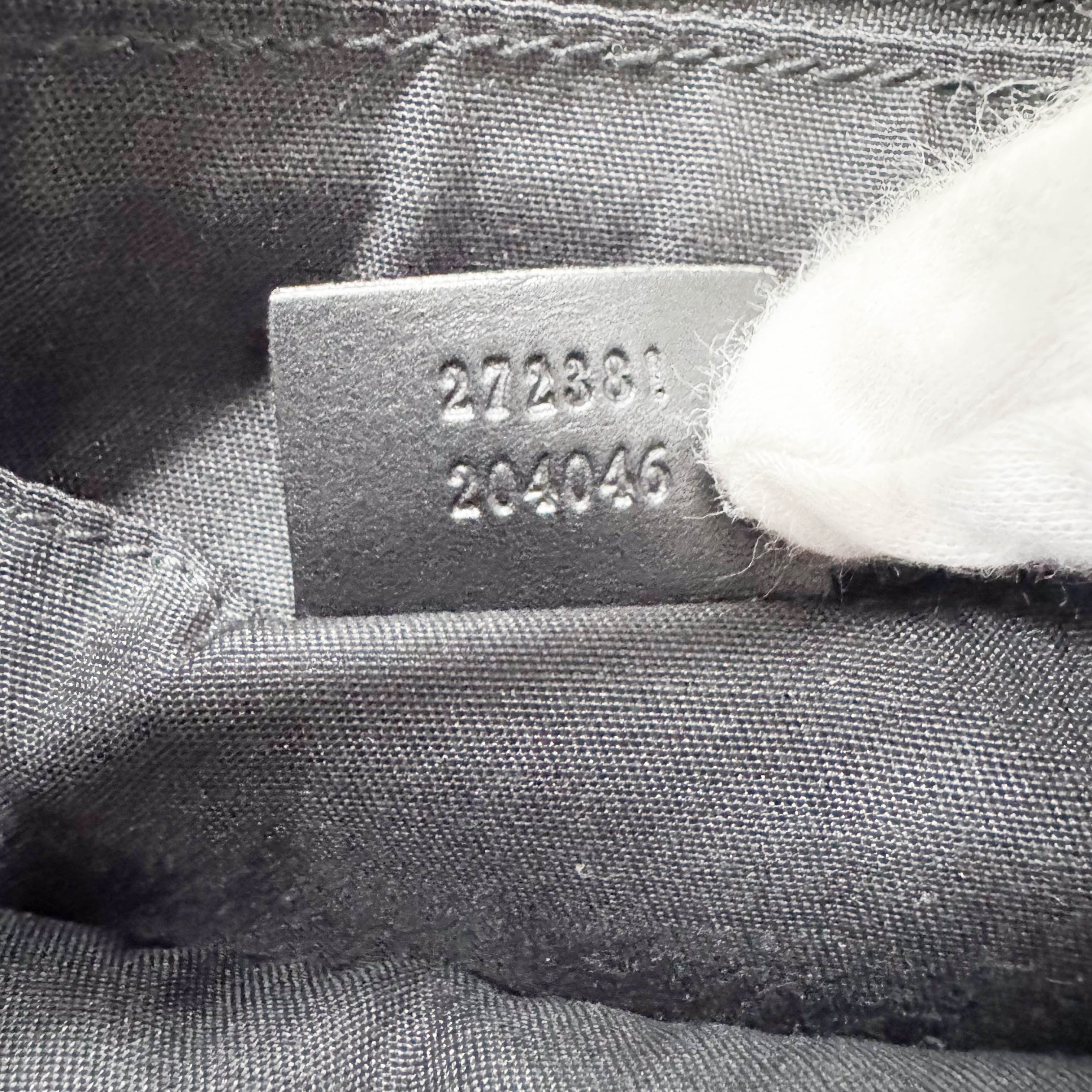 GG Canvas Black Shoulder Bag